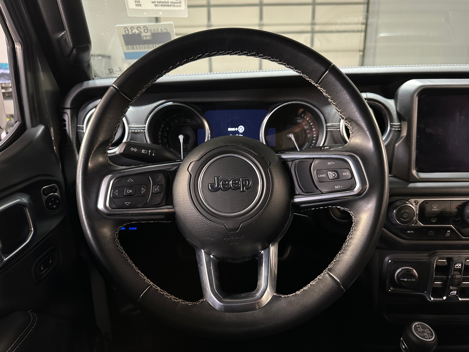 Thumbnail: 2022 Jeep Wrangler - 4