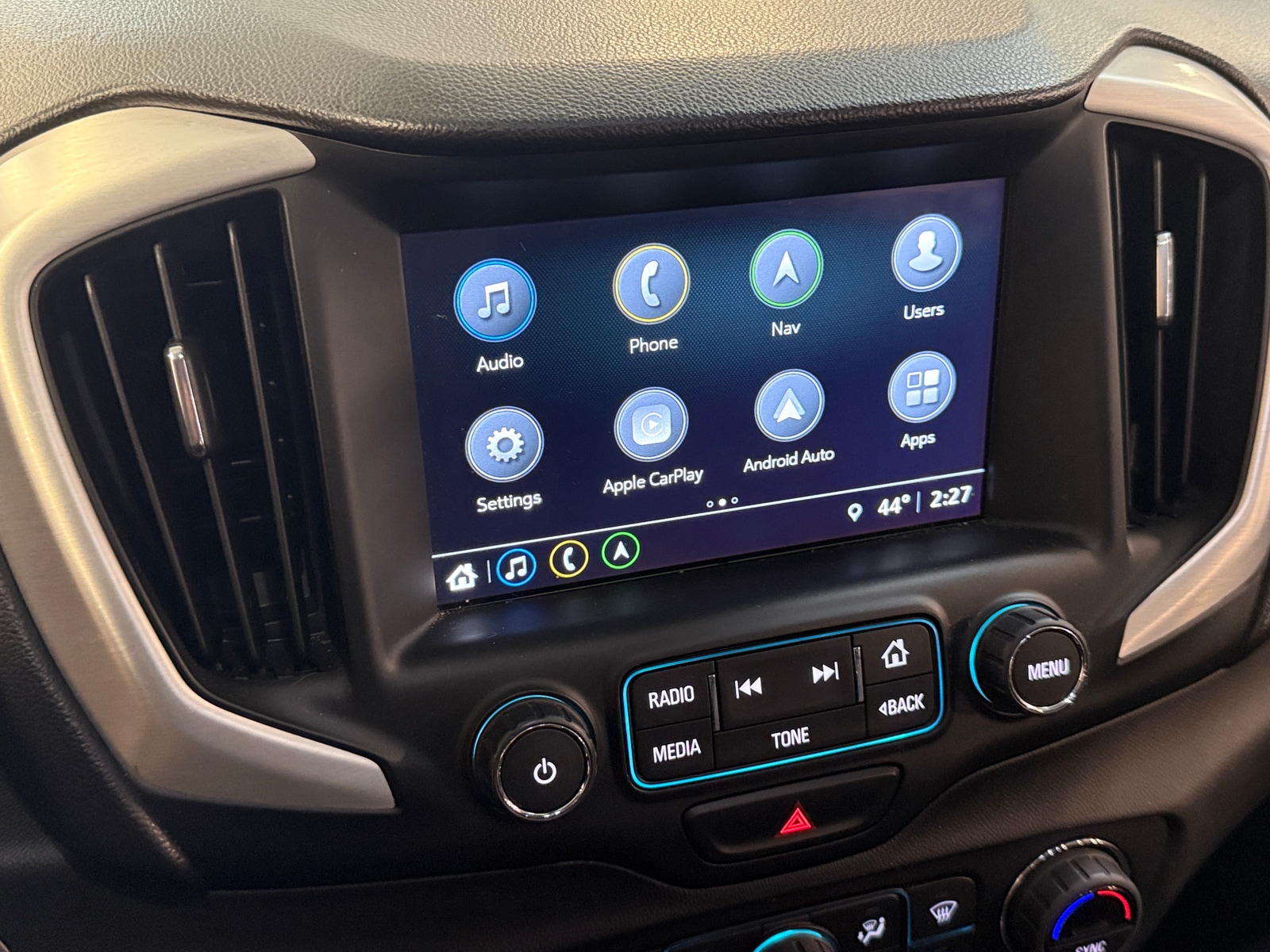 Thumbnail: 2018 GMC Terrain - 3