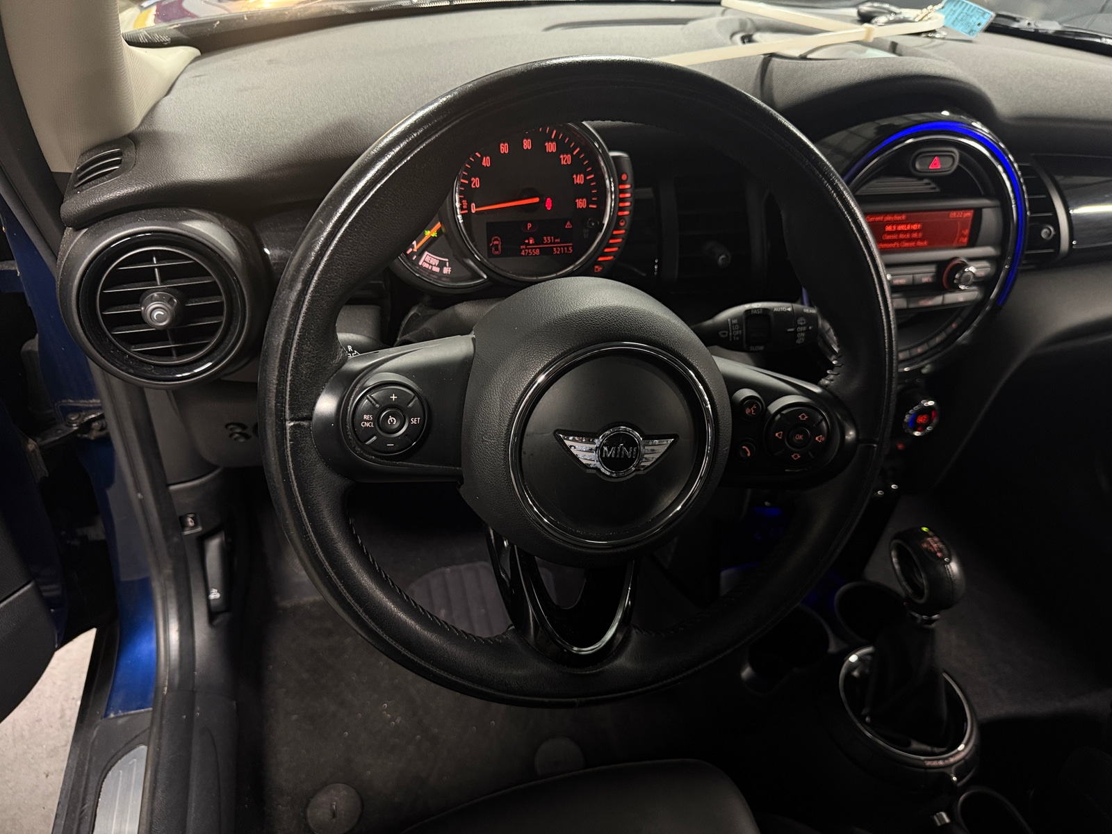 Thumbnail: 2016 MINI Cooper Hardtop - 4