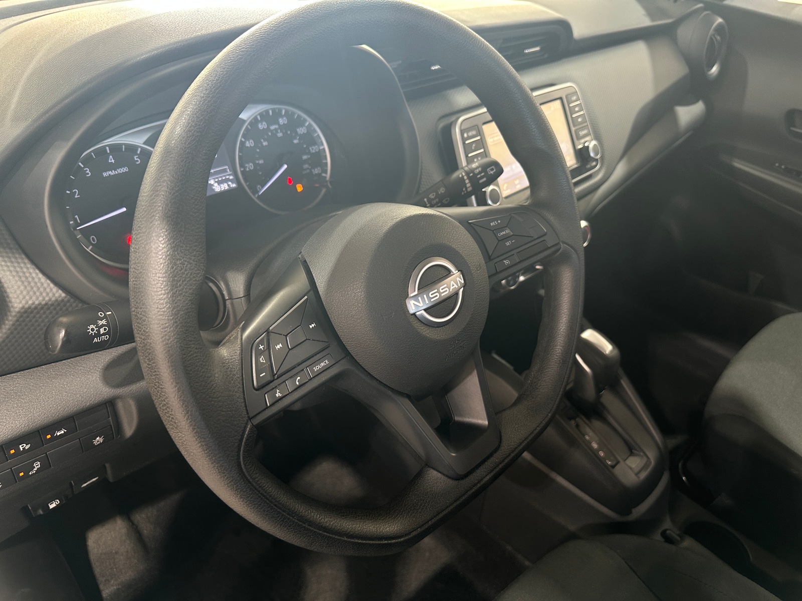 Thumbnail: 2024 Nissan Kicks - 5