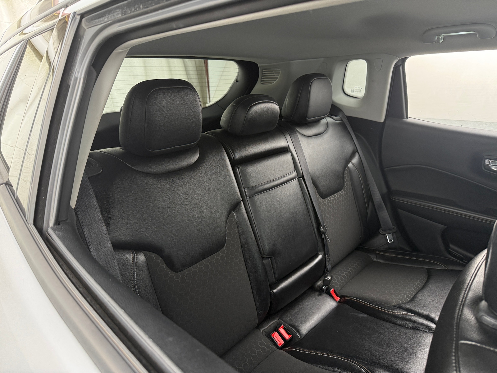 Thumbnail: 2018 Jeep Compass - 6