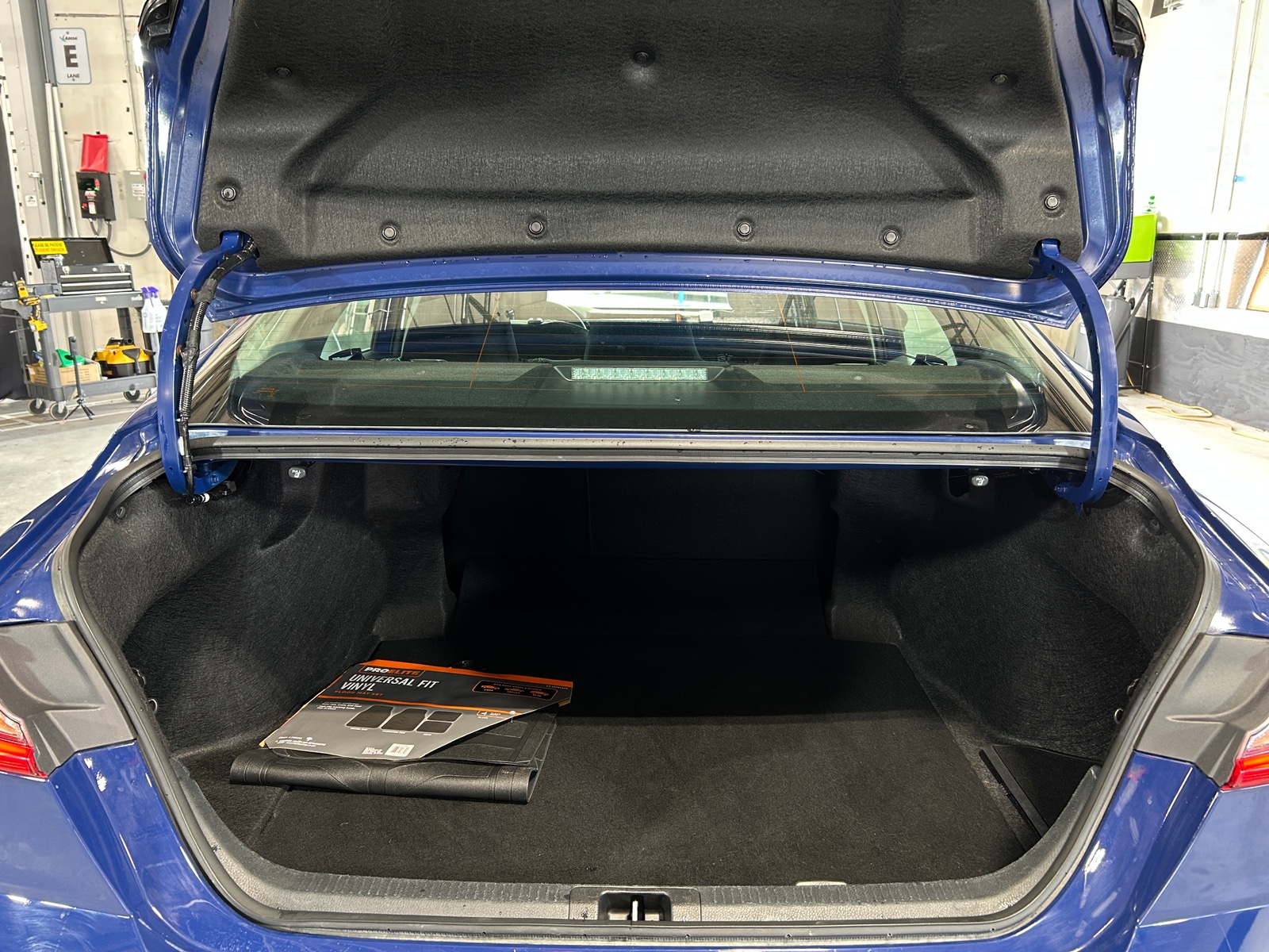 Thumbnail: 2025 Toyota Camry - 7