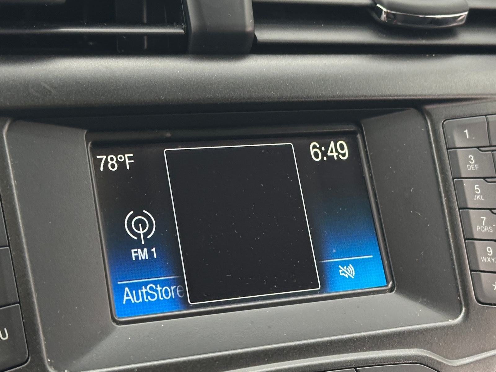 Thumbnail: 2017 Ford Fusion - 4