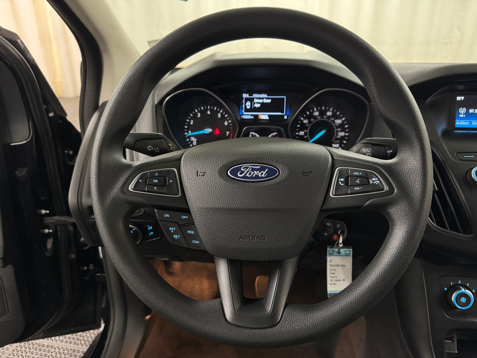Thumbnail: 2018 Ford Focus - 5