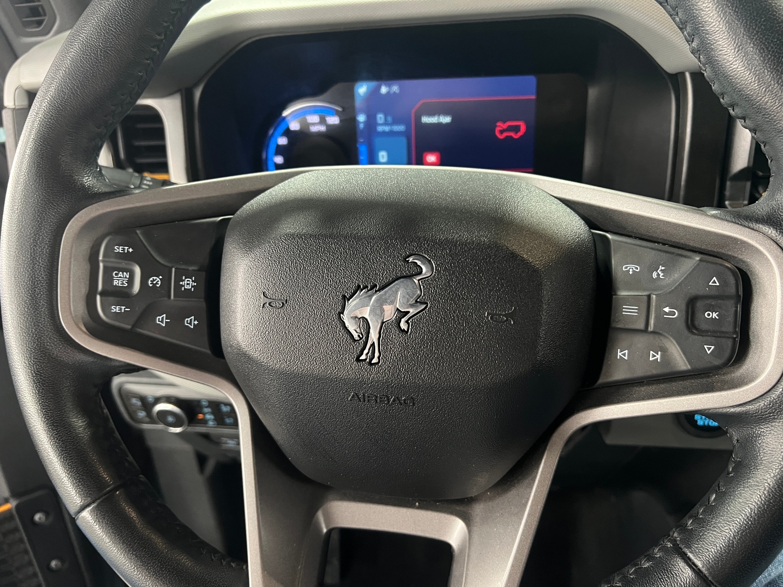 Thumbnail: 2023 Ford Bronco - 4