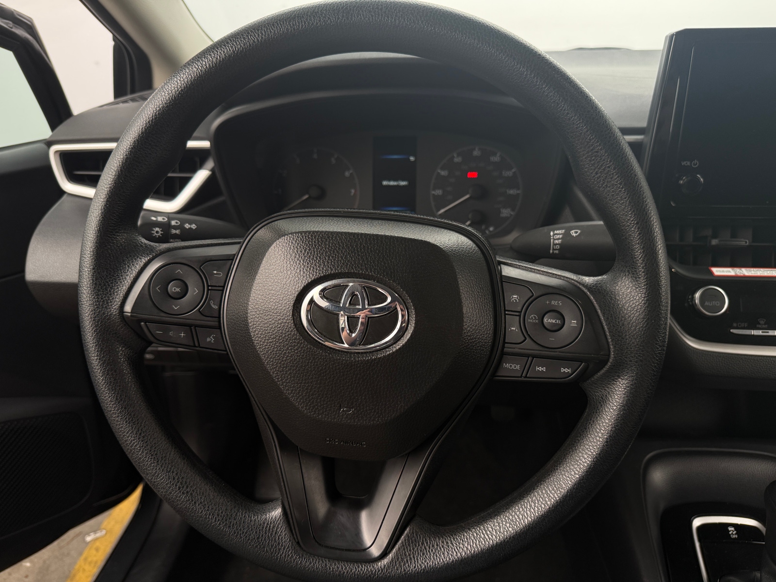 Thumbnail: 2025 Toyota Corolla - 5