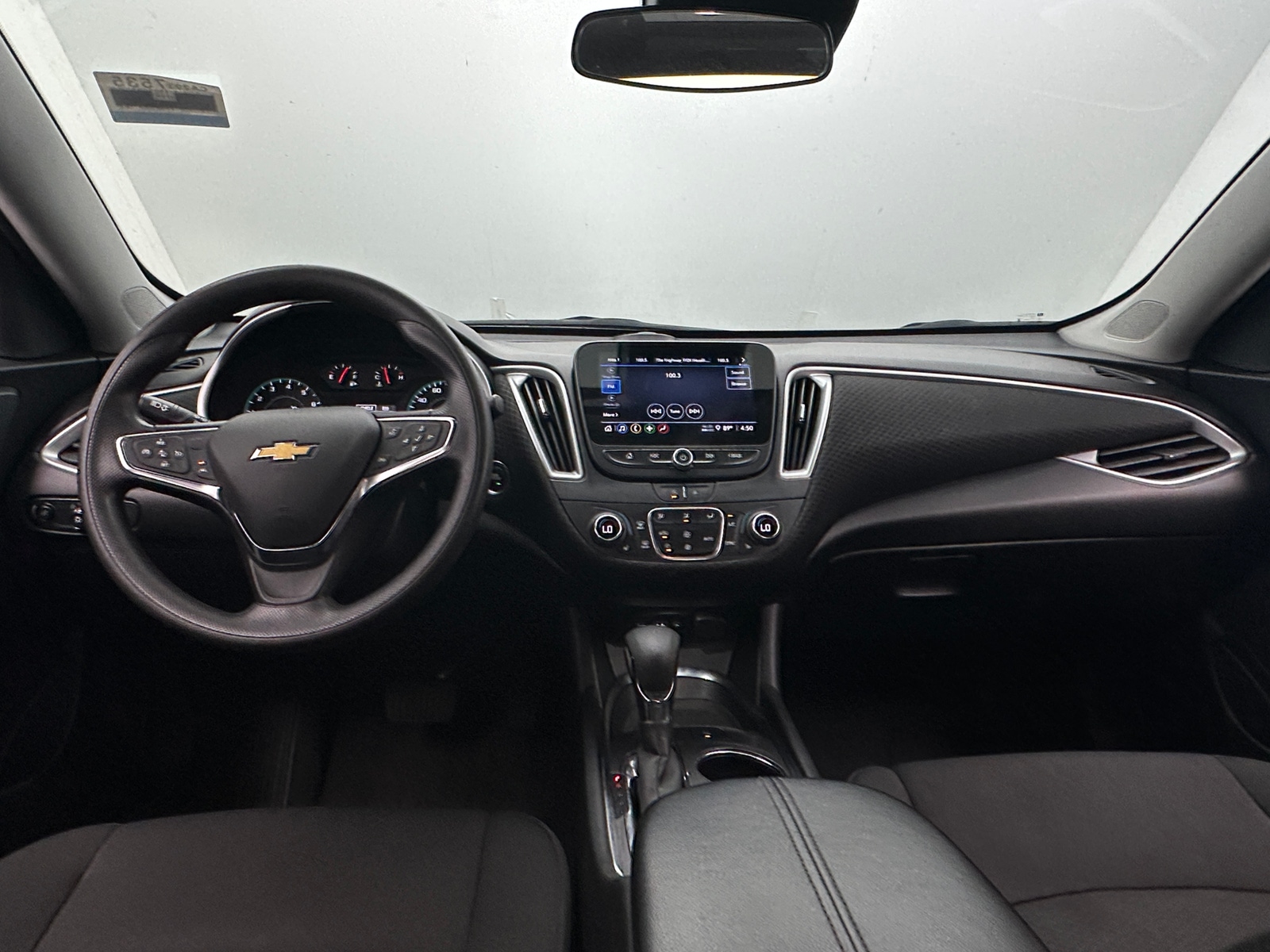 Thumbnail: 2024 Chevrolet Malibu - 3