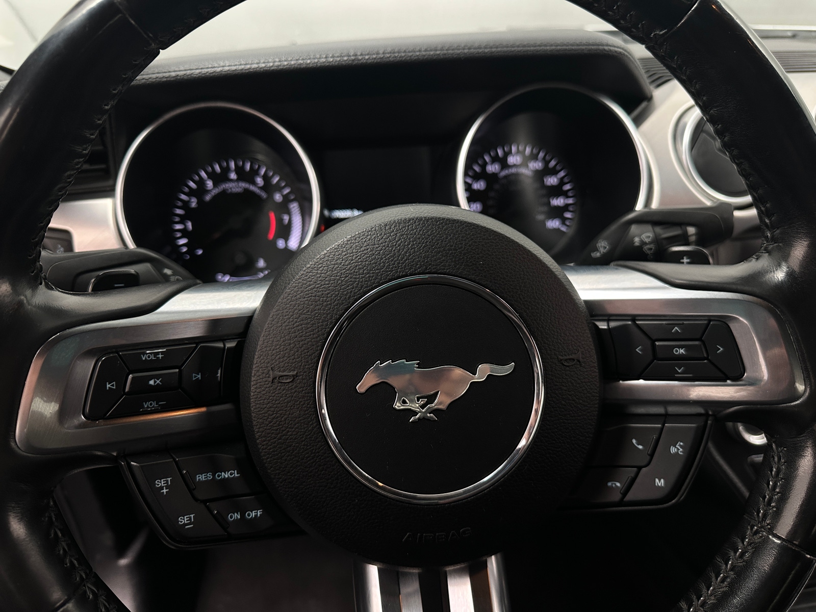 Thumbnail: 2019 Ford Mustang - 4