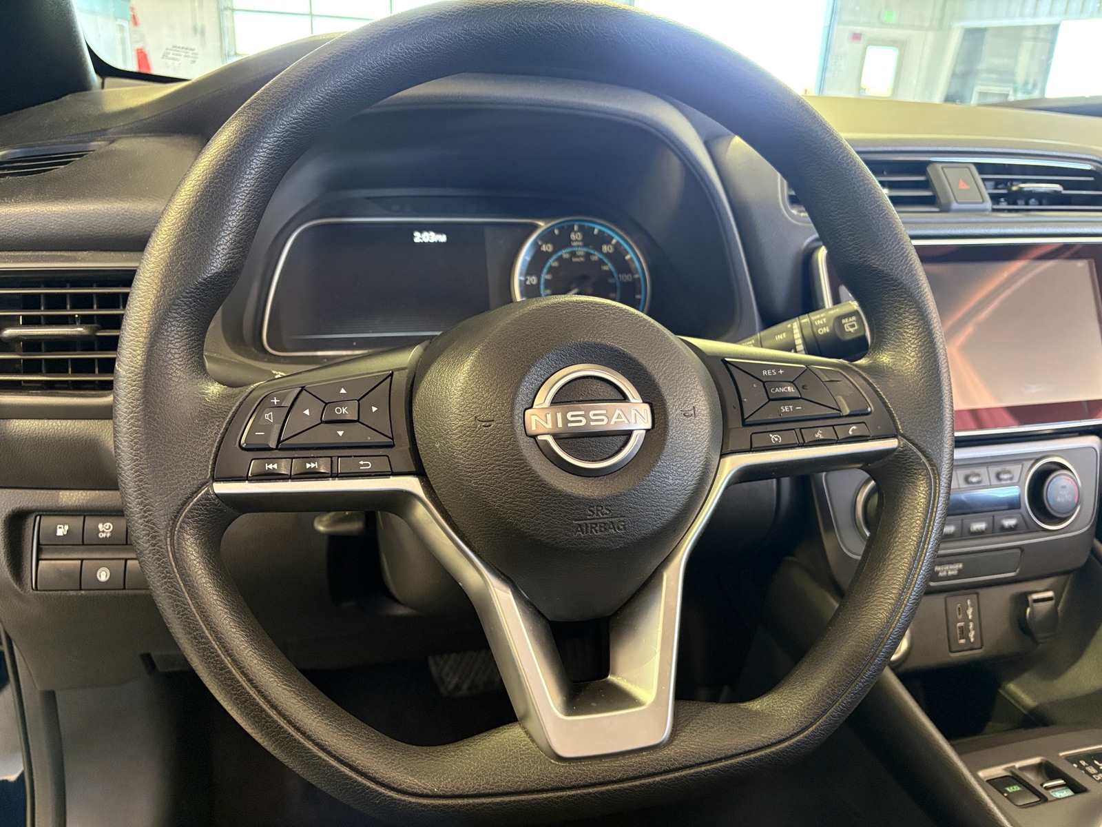 Thumbnail: 2024 Nissan Leaf - 5