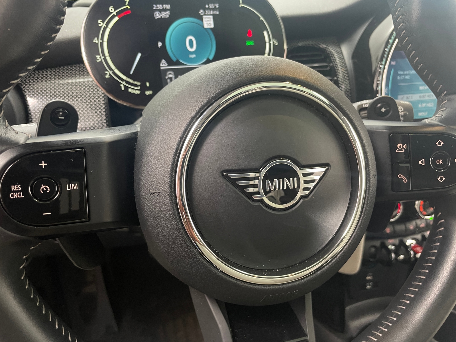 Thumbnail: 2022 MINI Cooper Hardtop - 4