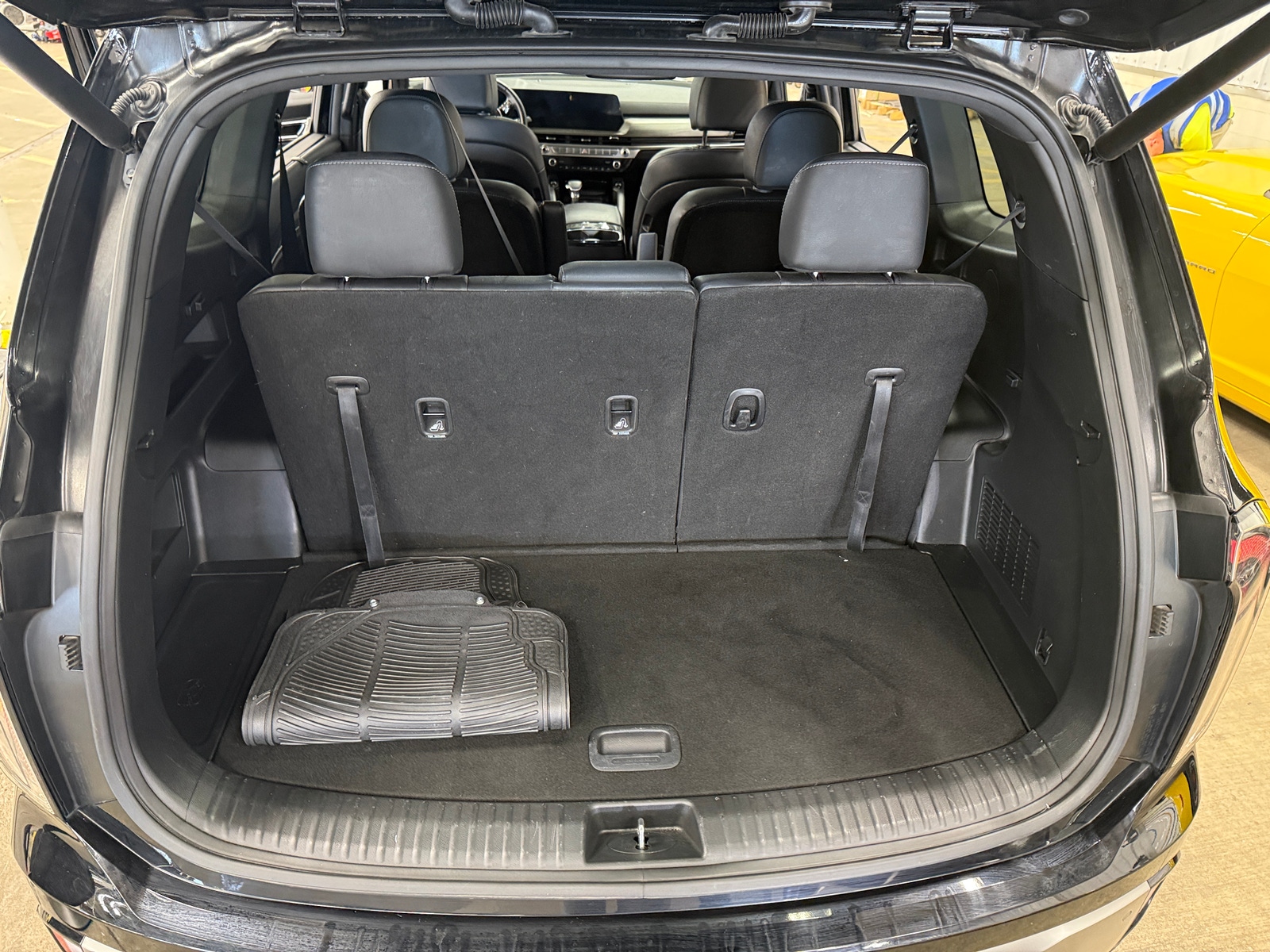 Thumbnail: 2023 Kia Telluride - 7