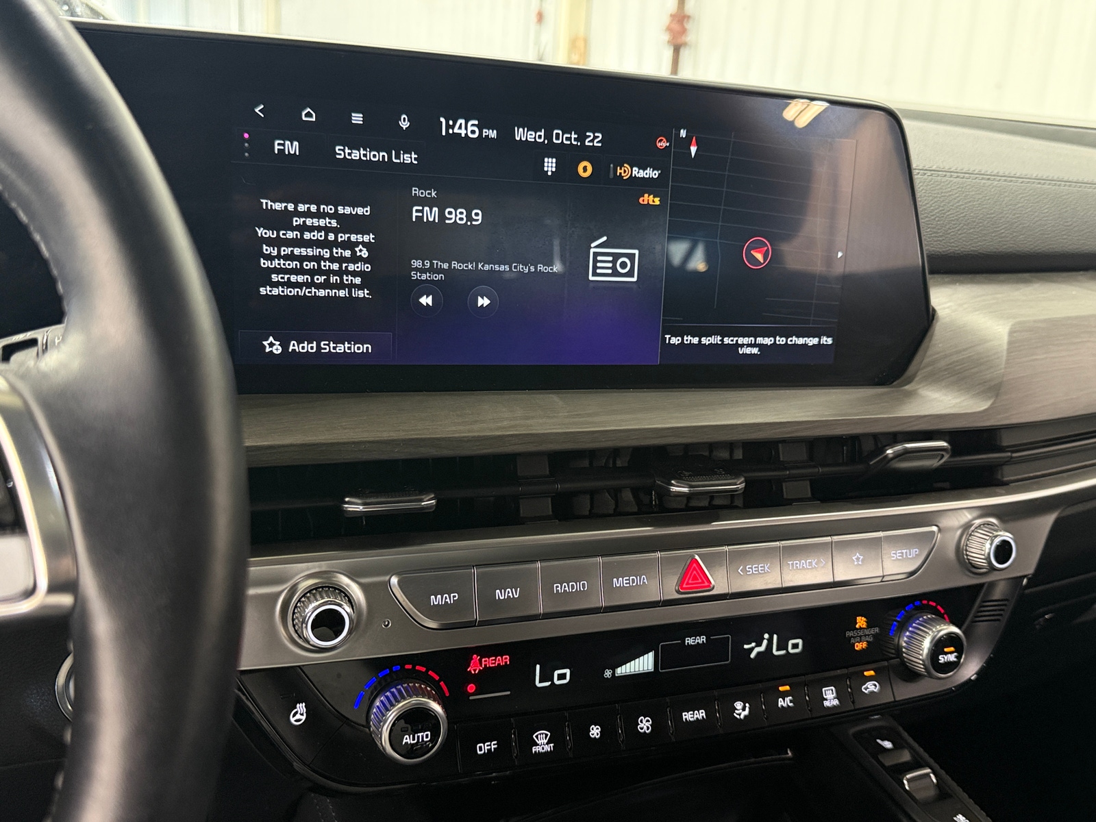 Thumbnail: 2023 Kia Telluride - 4