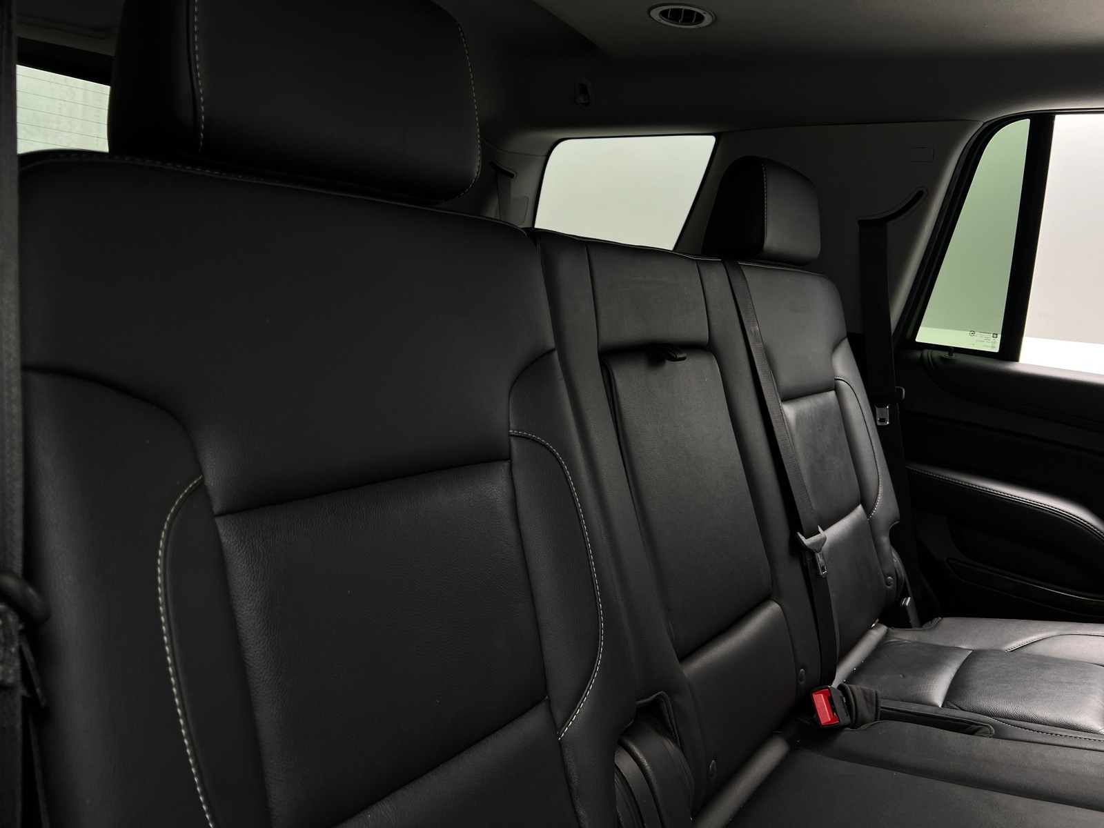 Thumbnail: 2019 Chevrolet Tahoe - 5