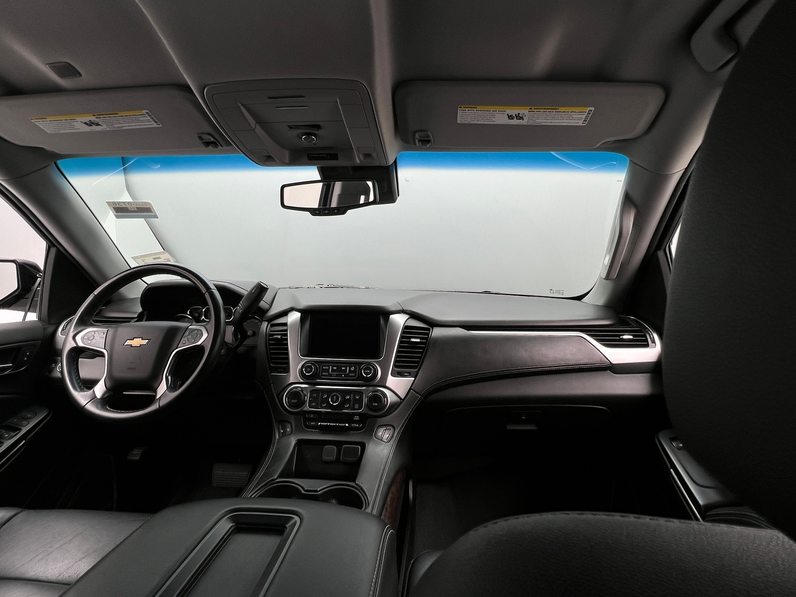 Thumbnail: 2019 Chevrolet Tahoe - 2