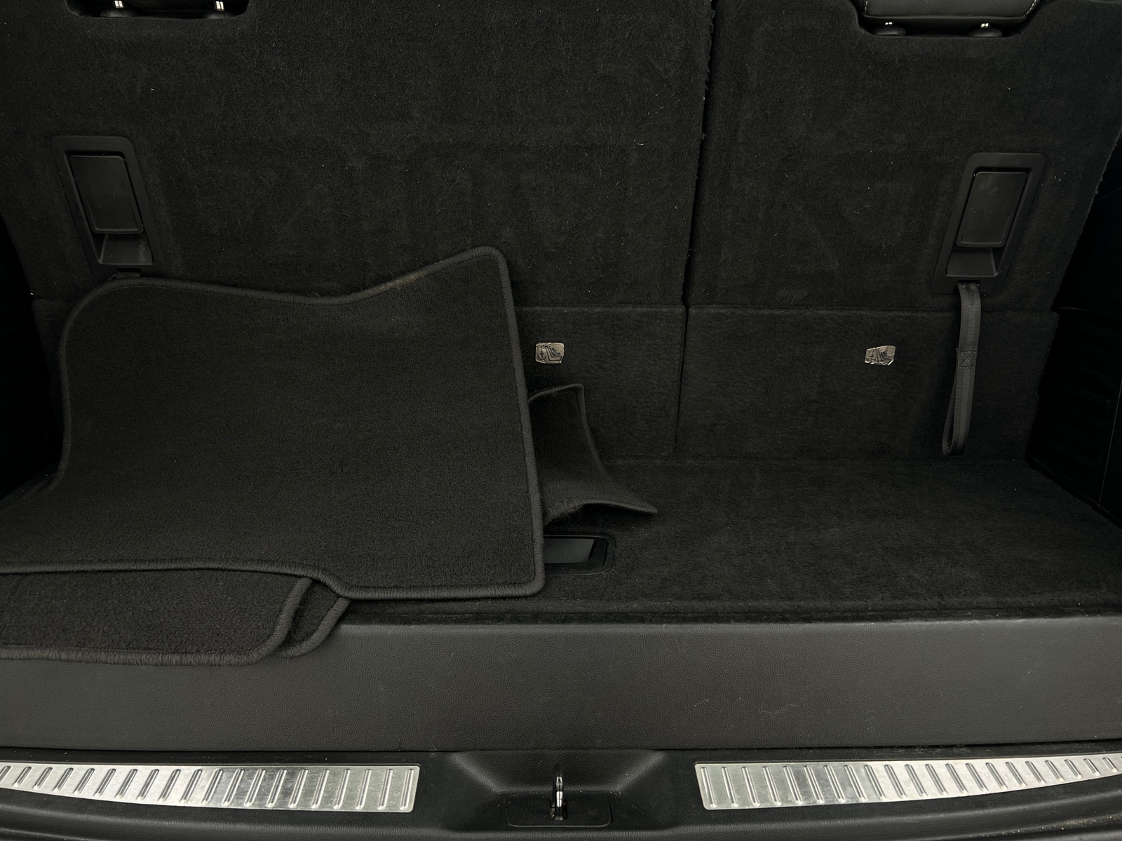 Thumbnail: 2019 Chevrolet Tahoe - 6