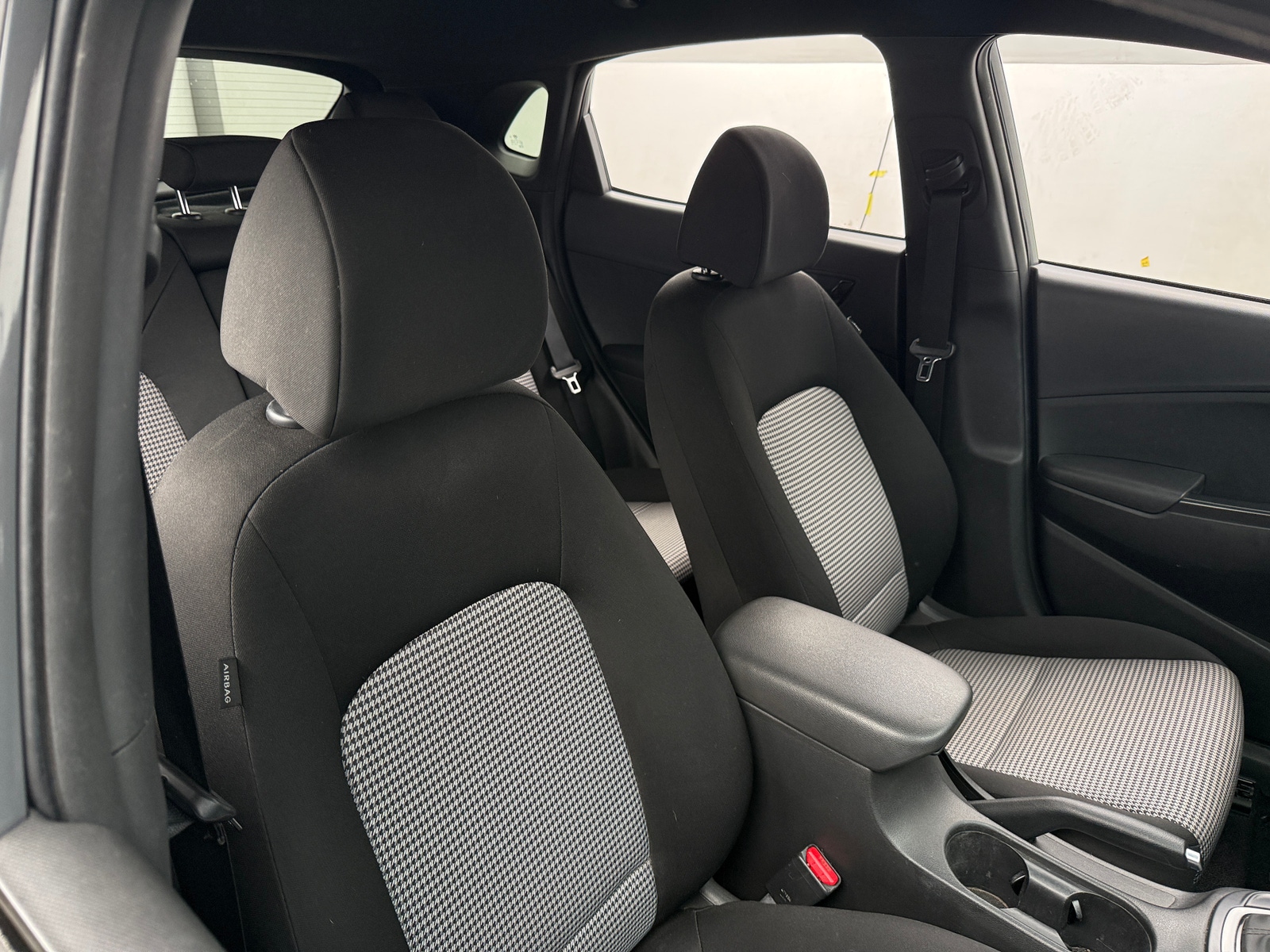 Thumbnail: 2021 Hyundai Kona - 2