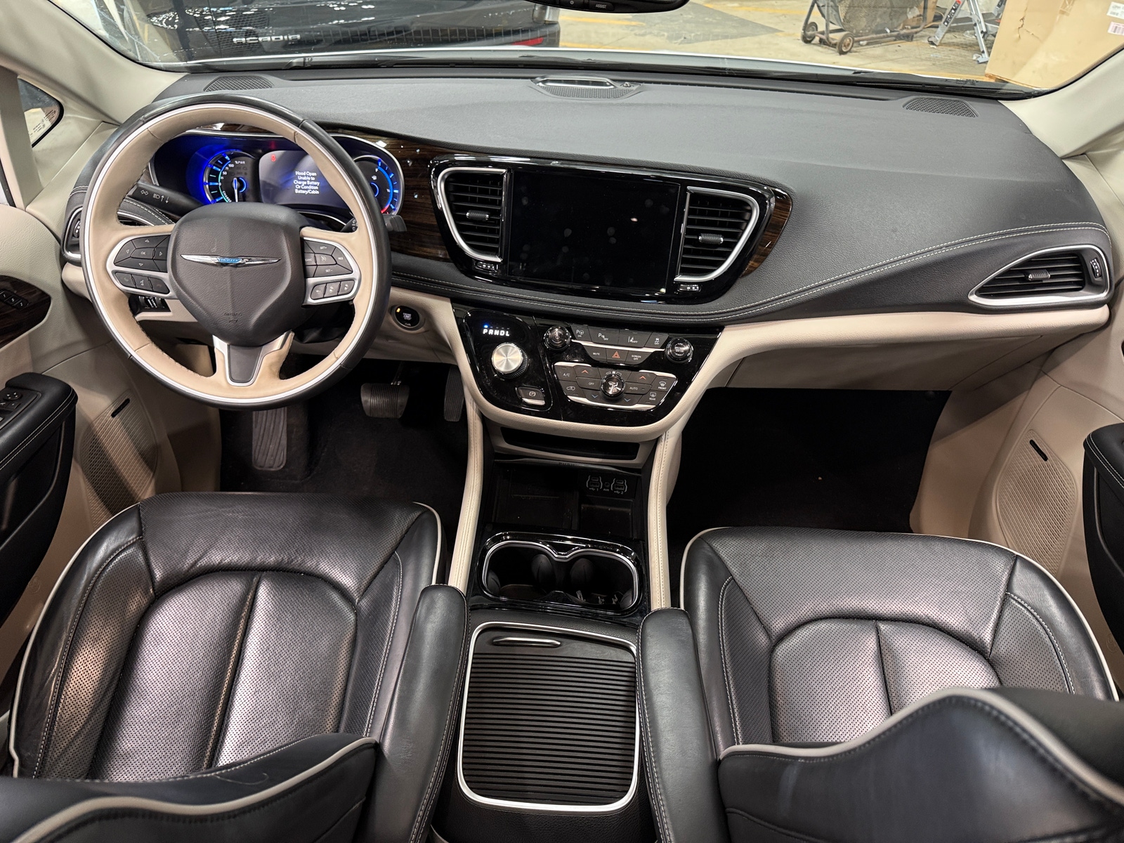 Thumbnail: 2021 Chrysler Pacifica - 2