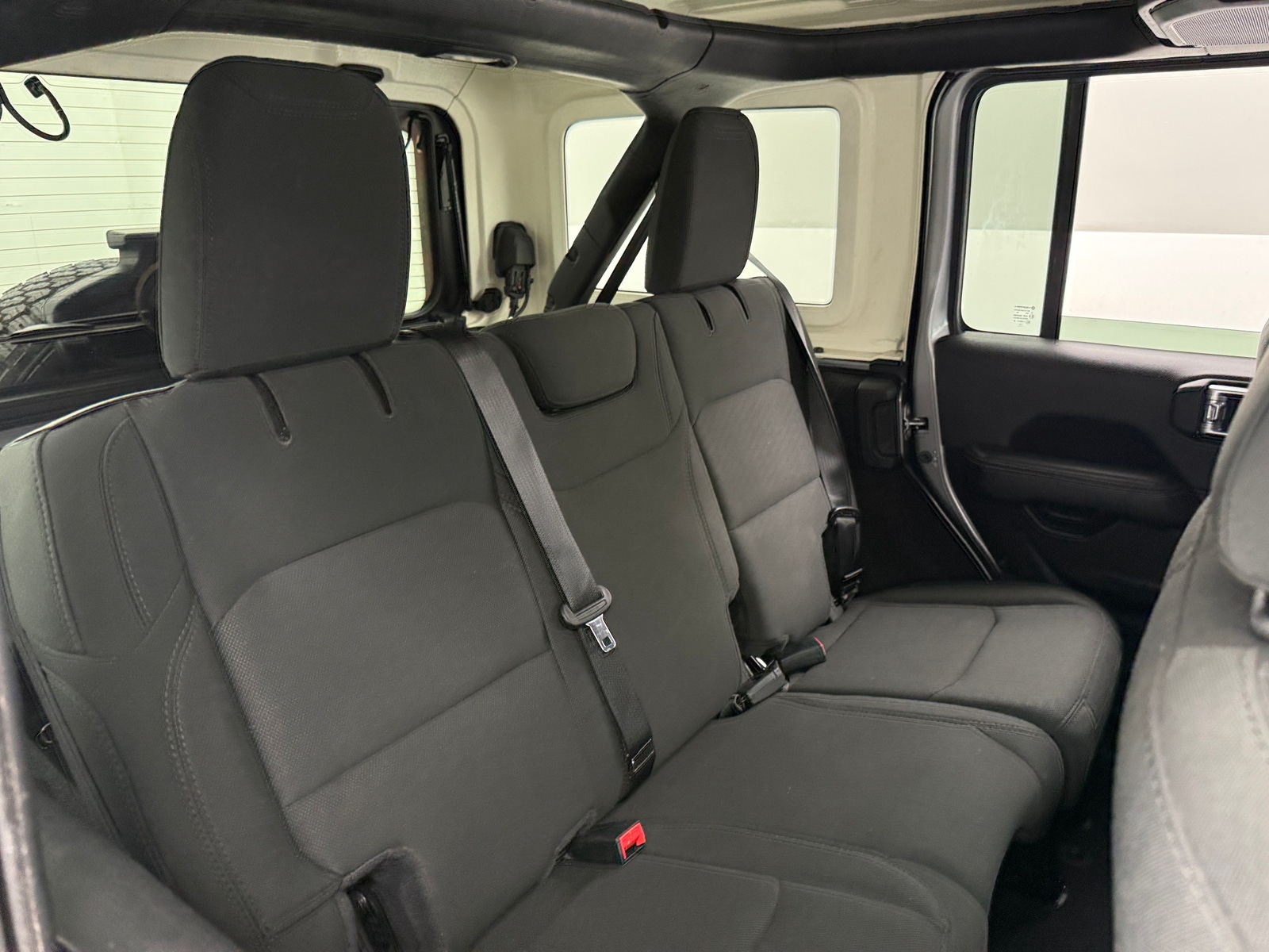 Thumbnail: 2020 Jeep Wrangler - 6