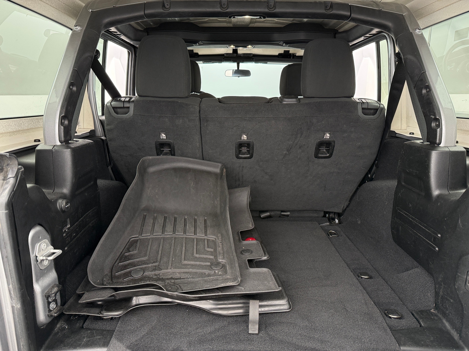 Thumbnail: 2020 Jeep Wrangler - 7