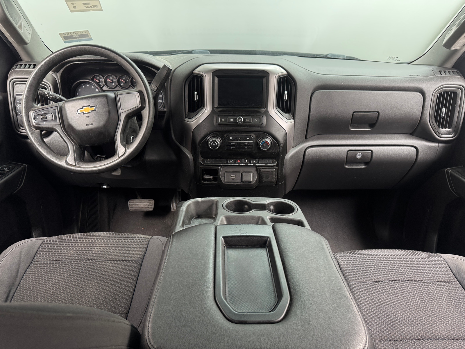 Thumbnail: 2020 Chevrolet Silverado 1500 - 3