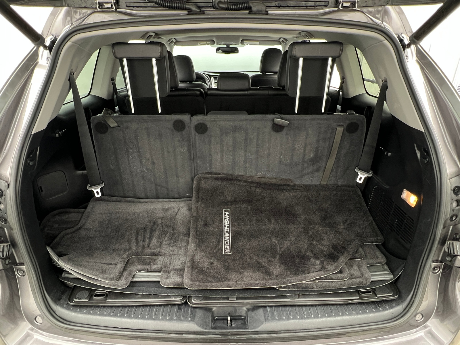 Thumbnail: 2015 Toyota Highlander - 6