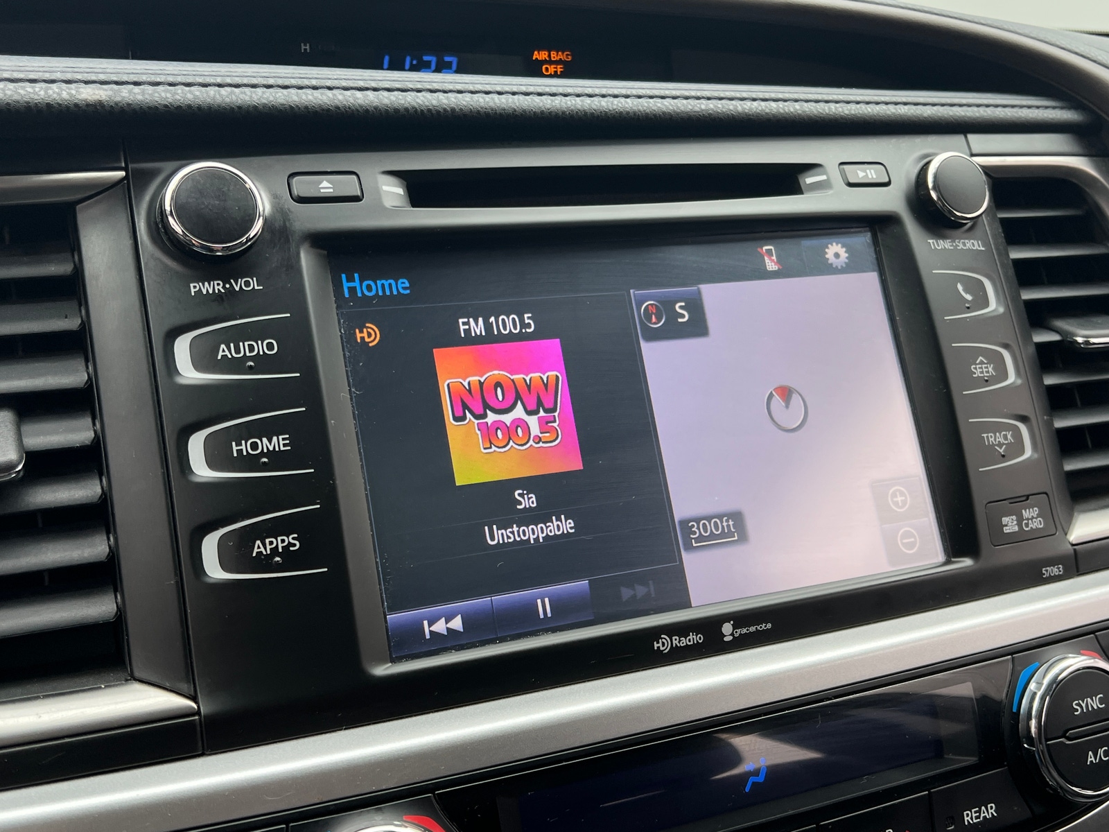 Thumbnail: 2015 Toyota Highlander - 3