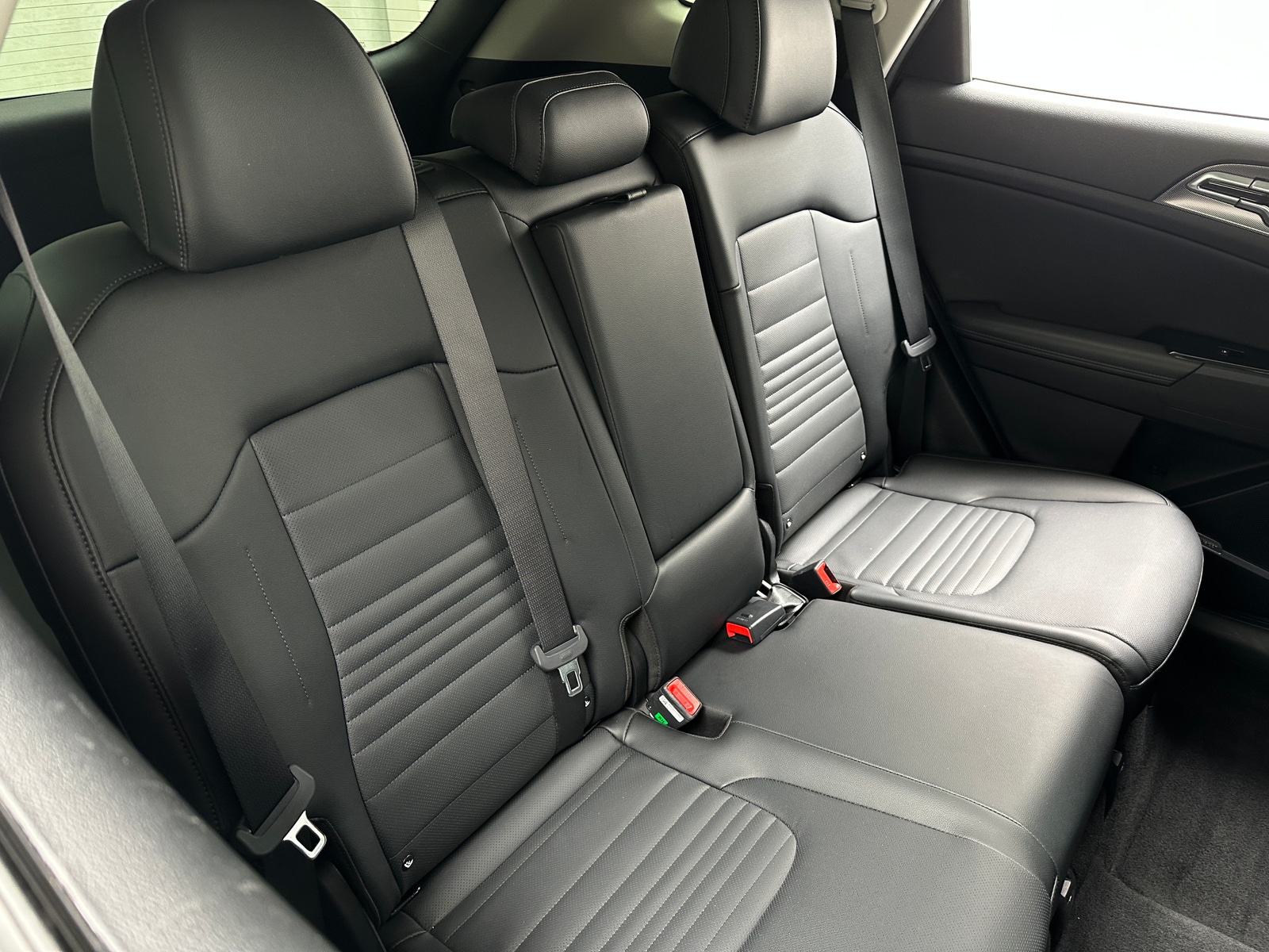 Thumbnail: 2023 Kia Sportage - 5