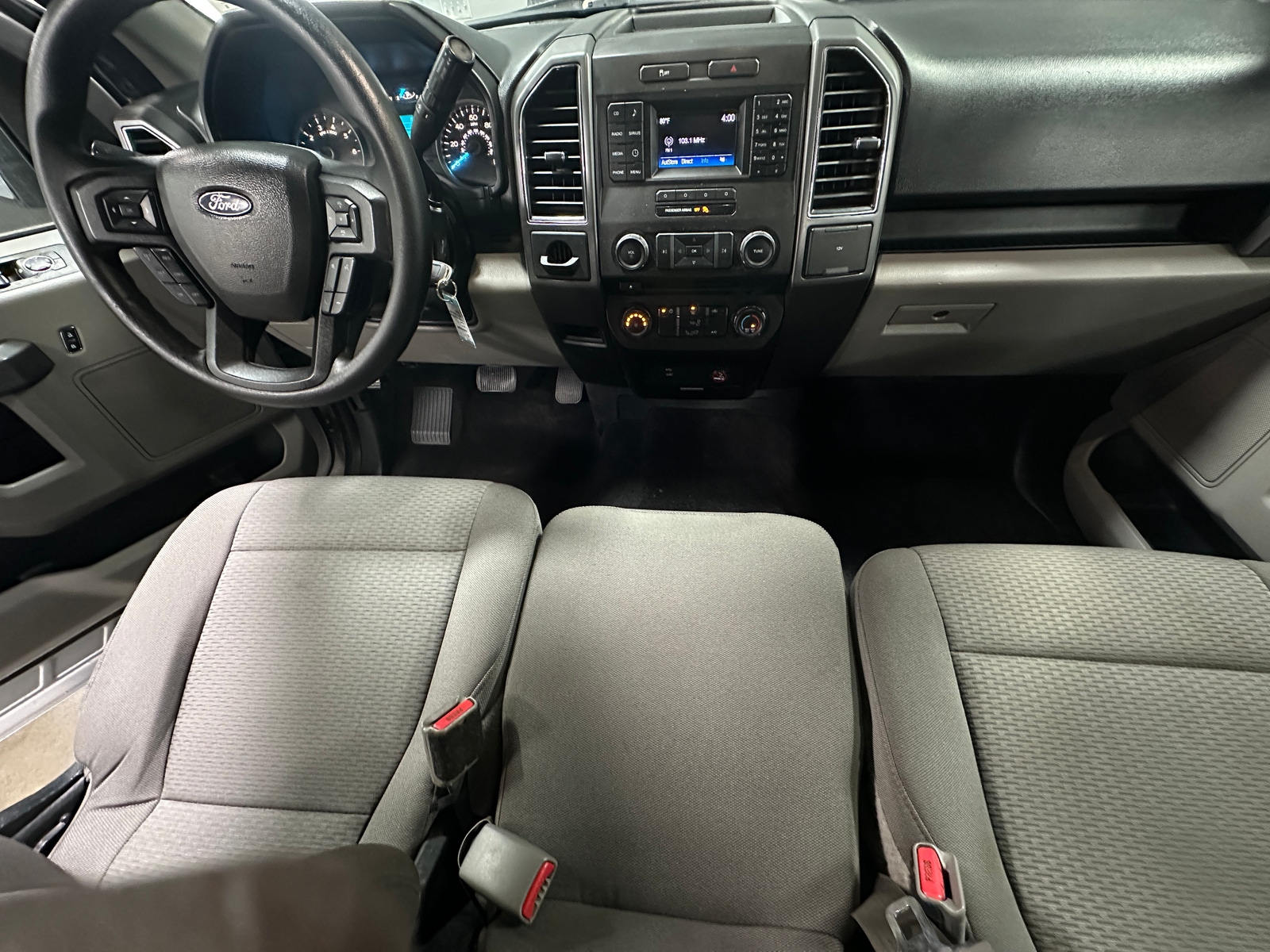 Thumbnail: 2017 Ford Econoline - 3