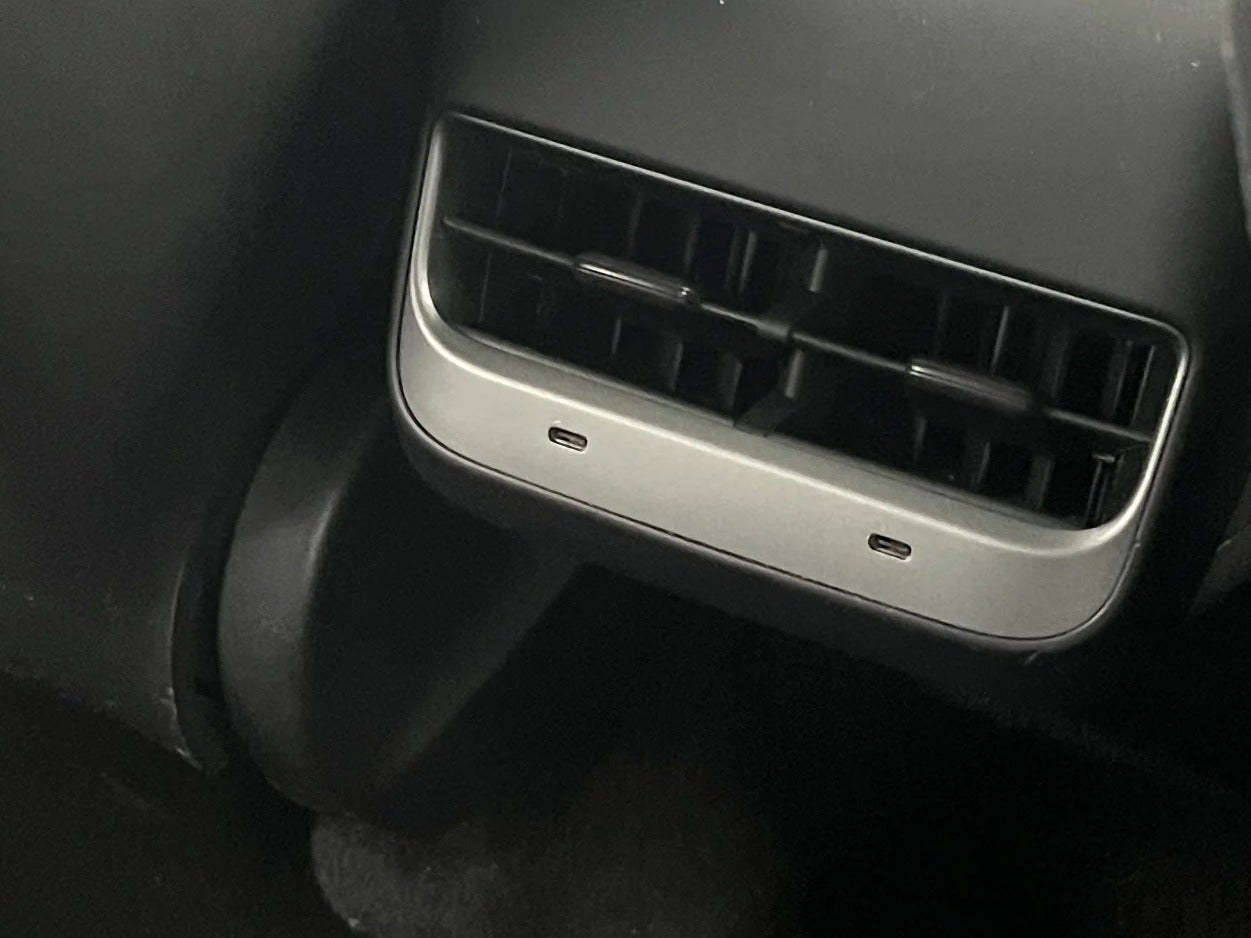 Used 2021 Tesla Model Y Performance with VIN 5YJYGDEF1MF189543 for sale in Oak Creek, WI