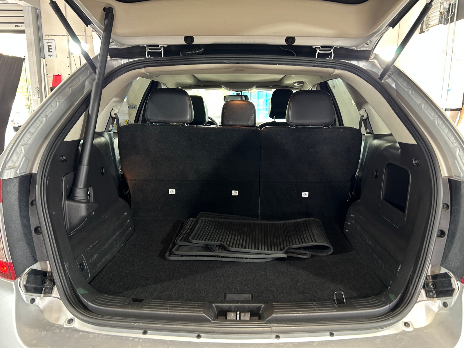 Thumbnail: 2013 Ford Edge - 6