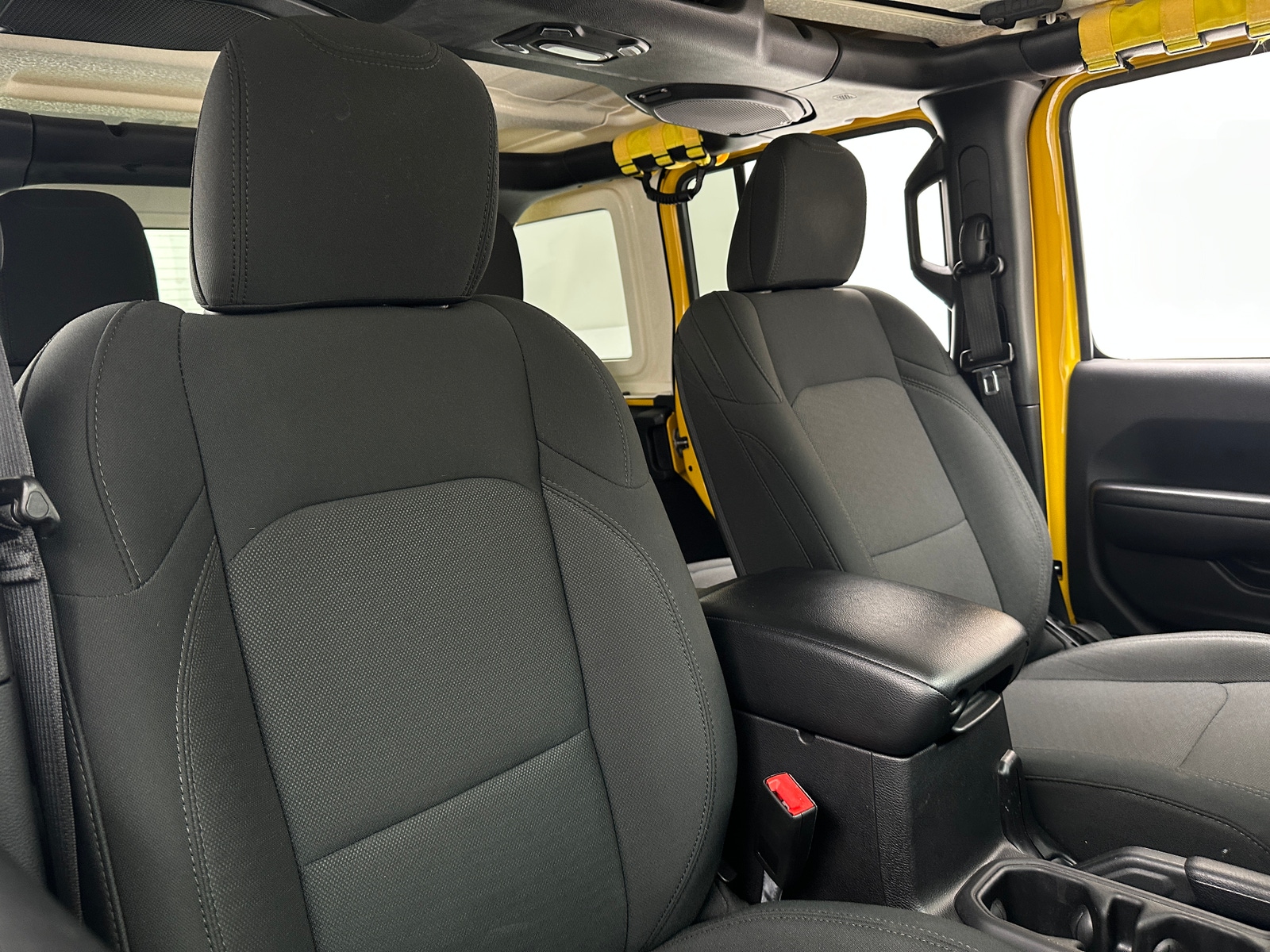 Thumbnail: 2019 Jeep Wrangler - 2