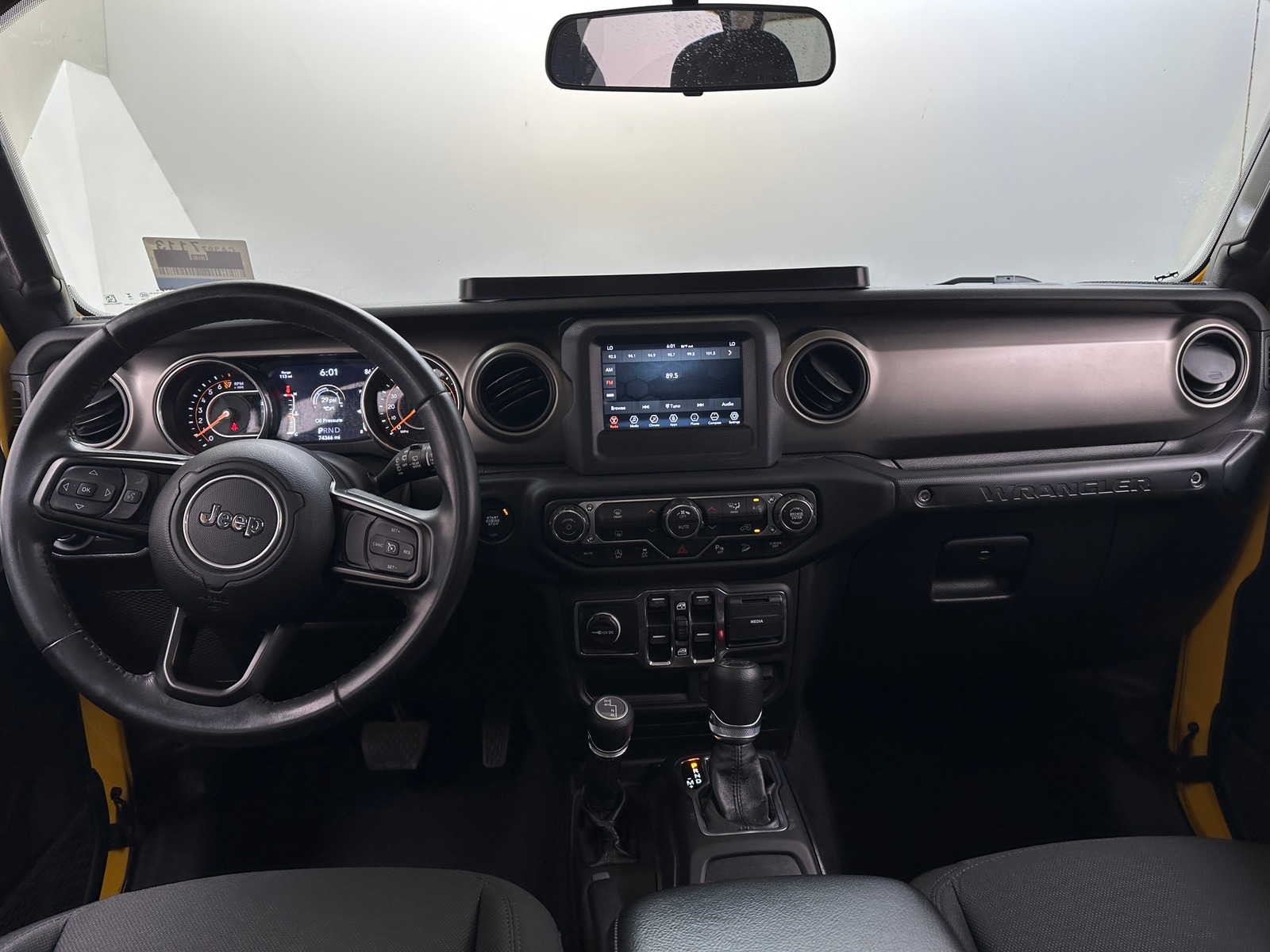 Thumbnail: 2019 Jeep Wrangler - 3