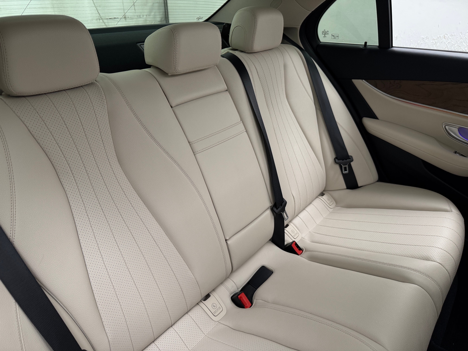 Thumbnail: 2020 Mercedes-Benz E-Class - 5