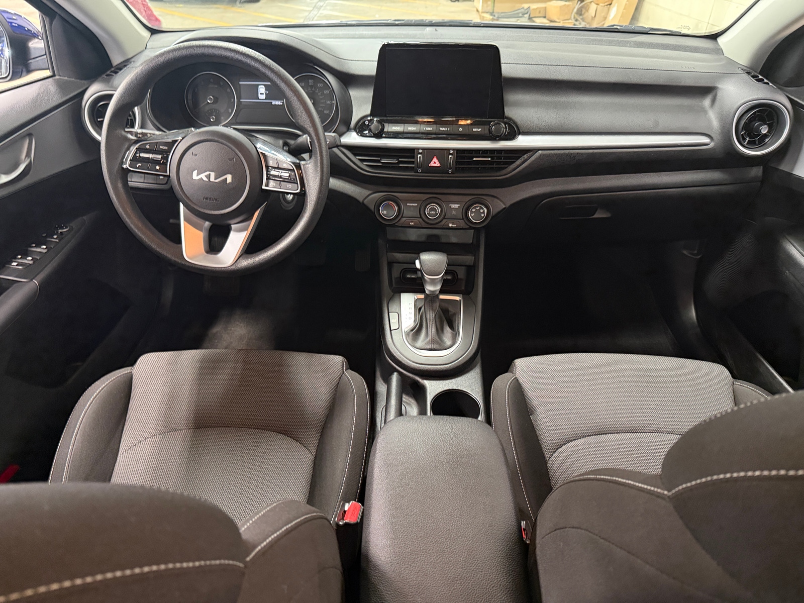 Thumbnail: 2023 Kia Forte - 3