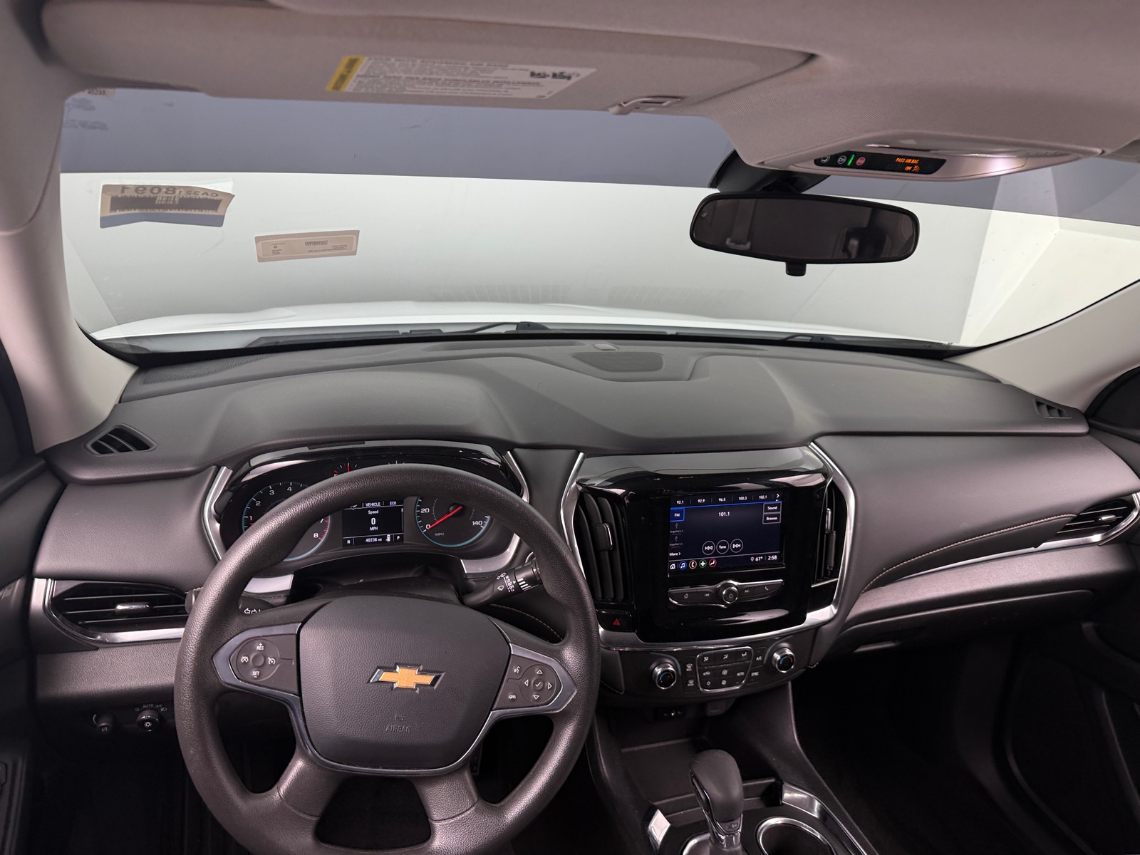 Thumbnail: 2021 Chevrolet Traverse - 3