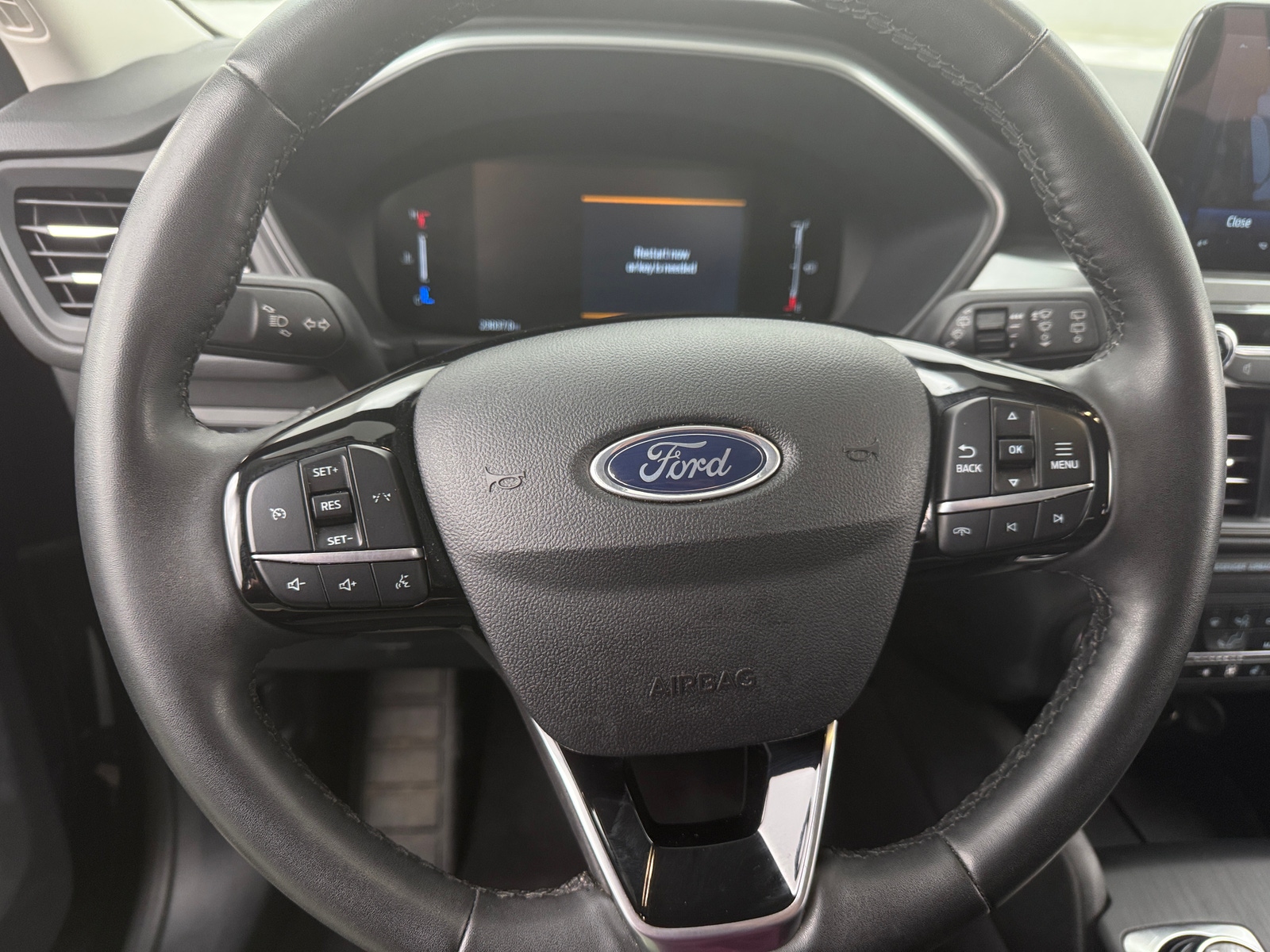 Thumbnail: 2023 Ford Escape - 5