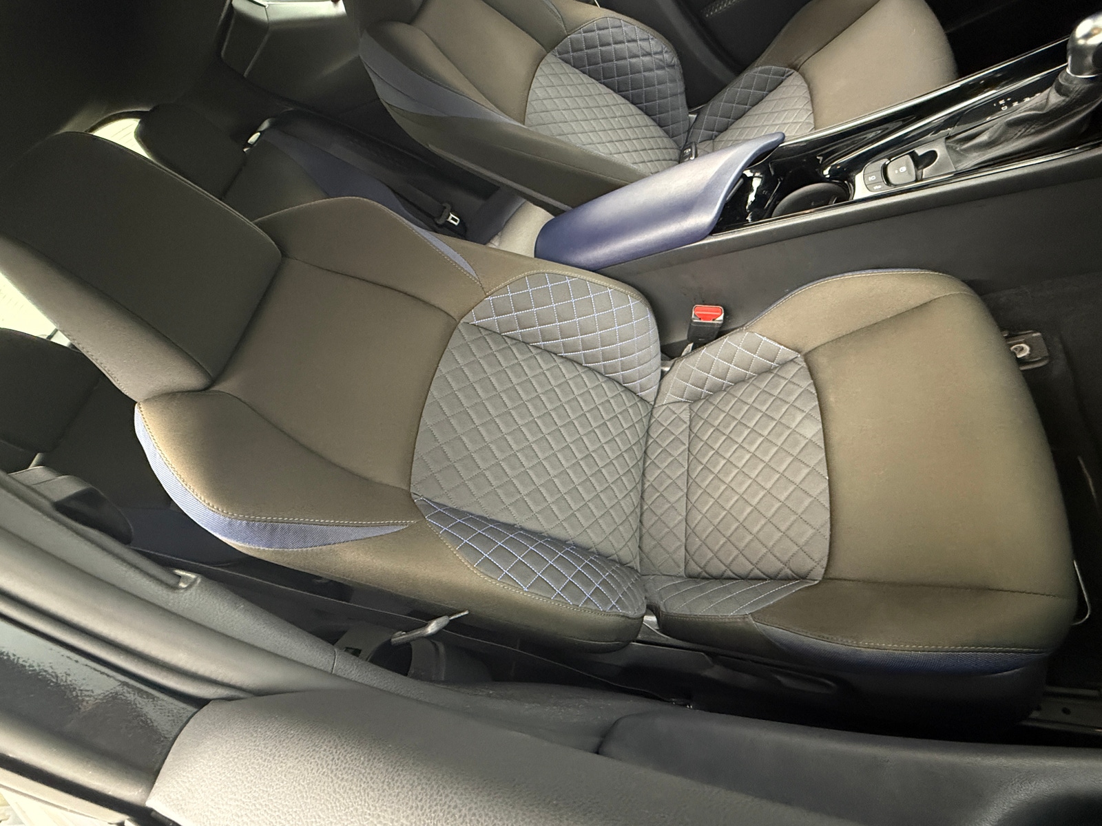 Thumbnail: 2021 Toyota C-HR - 2