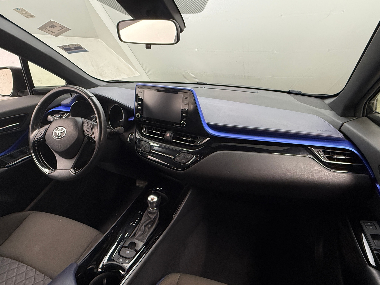 Thumbnail: 2021 Toyota C-HR - 3