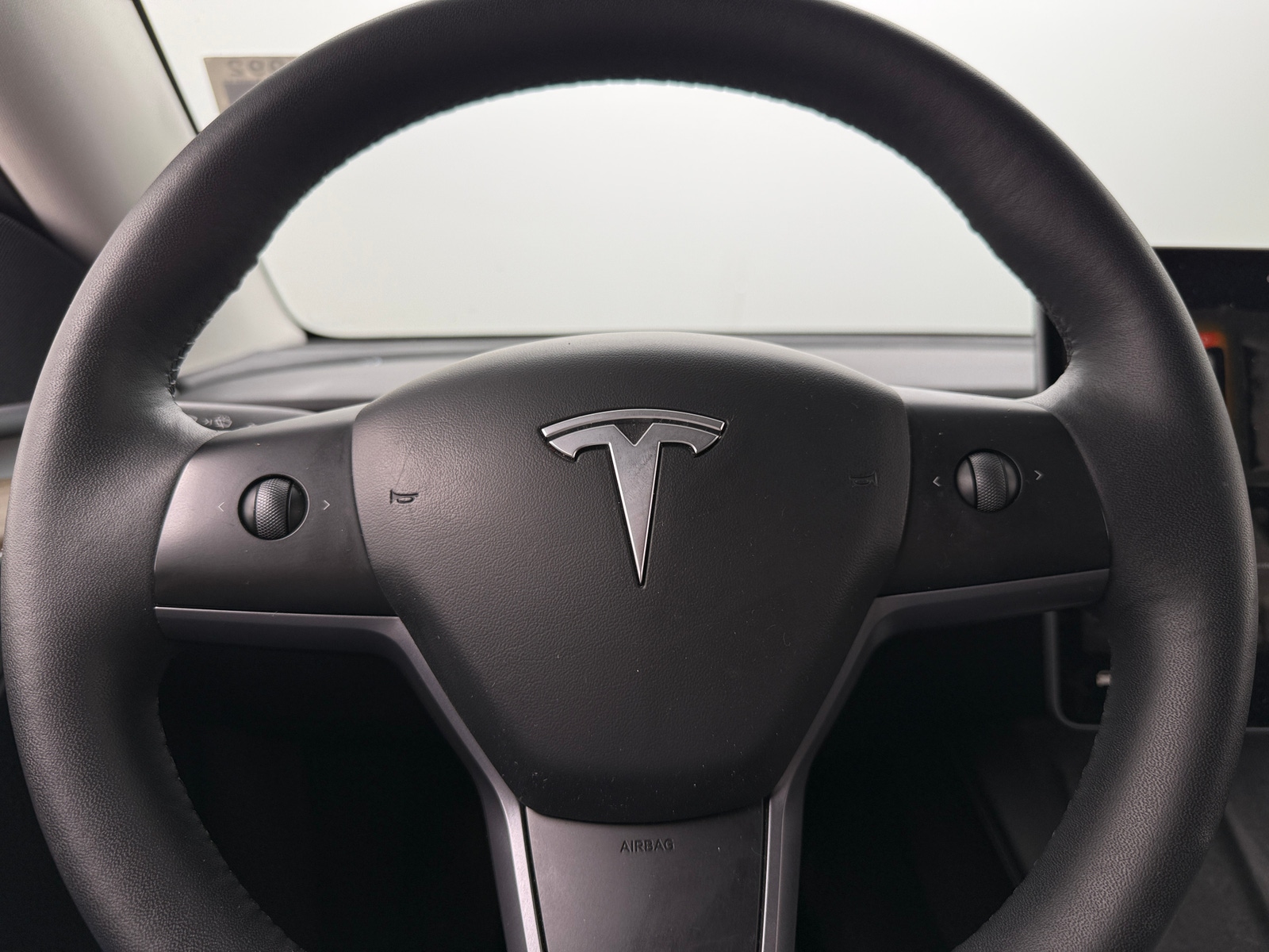 Thumbnail: 2023 Tesla Model Y - 4
