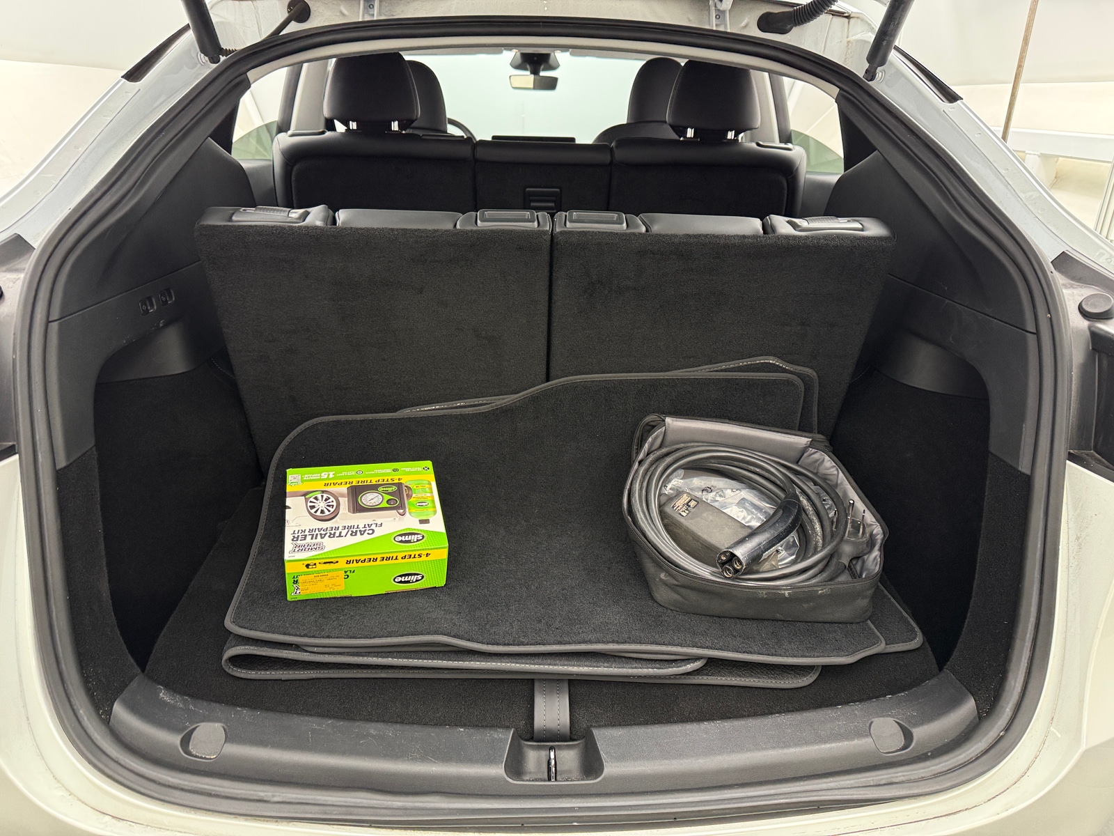 Thumbnail: 2023 Tesla Model Y - 6