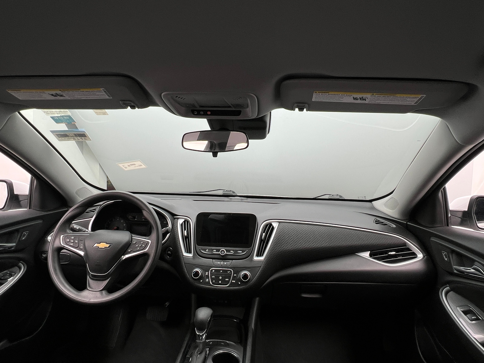 Thumbnail: 2024 Chevrolet Malibu - 3