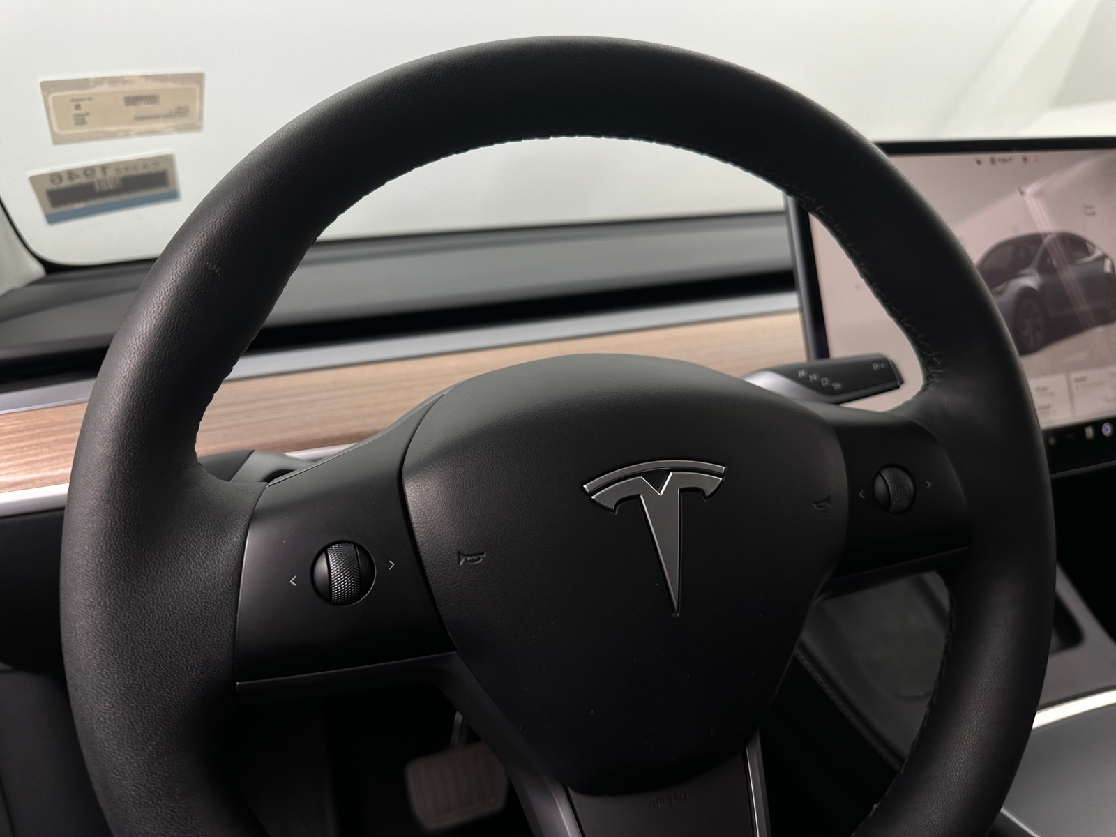 Thumbnail: 2025 Tesla Model Y - 4