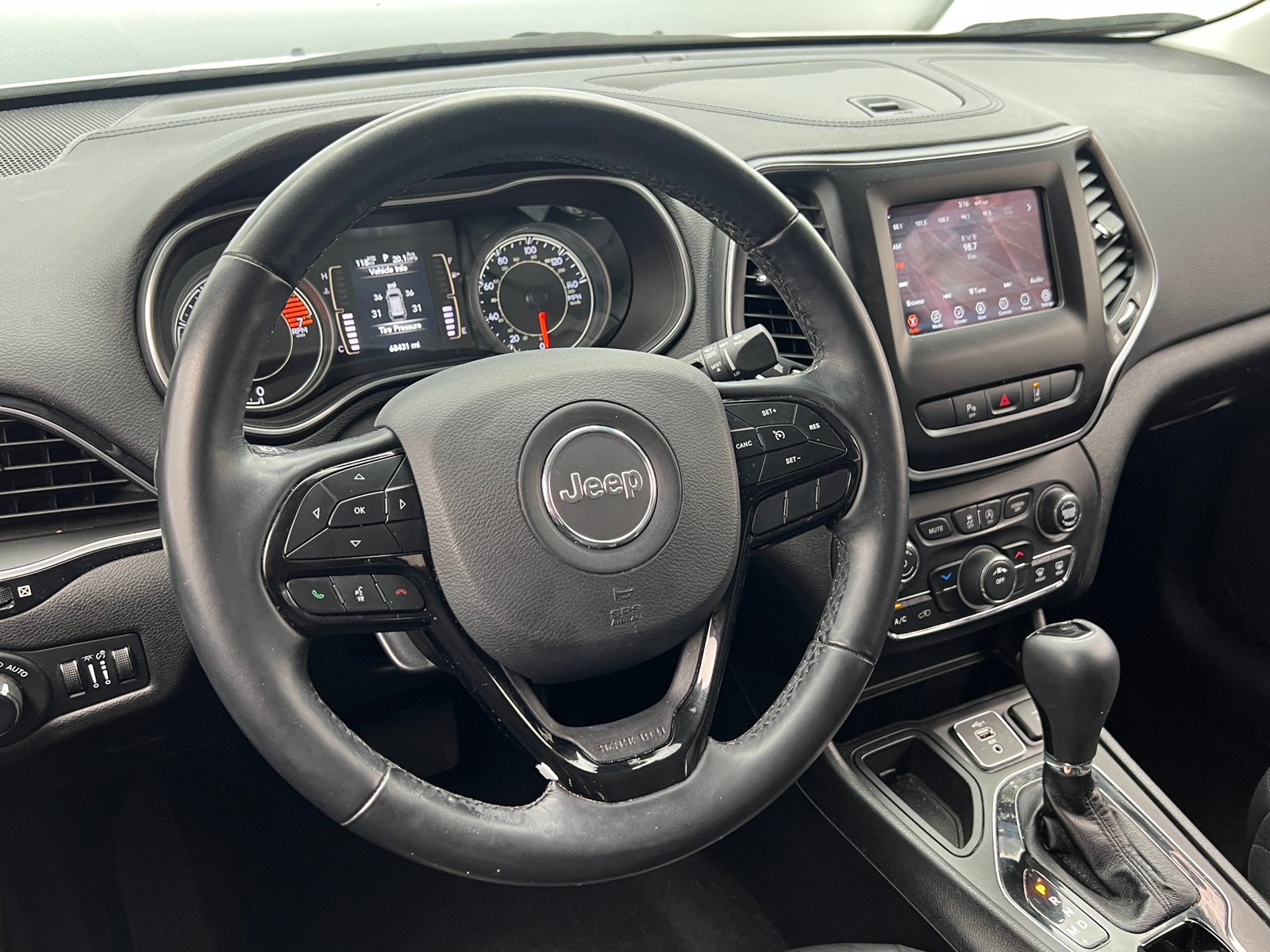 Thumbnail: 2021 Jeep Cherokee - 5