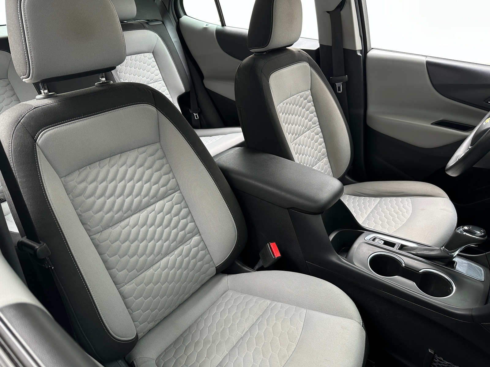 Thumbnail: 2018 Chevrolet Equinox - 2