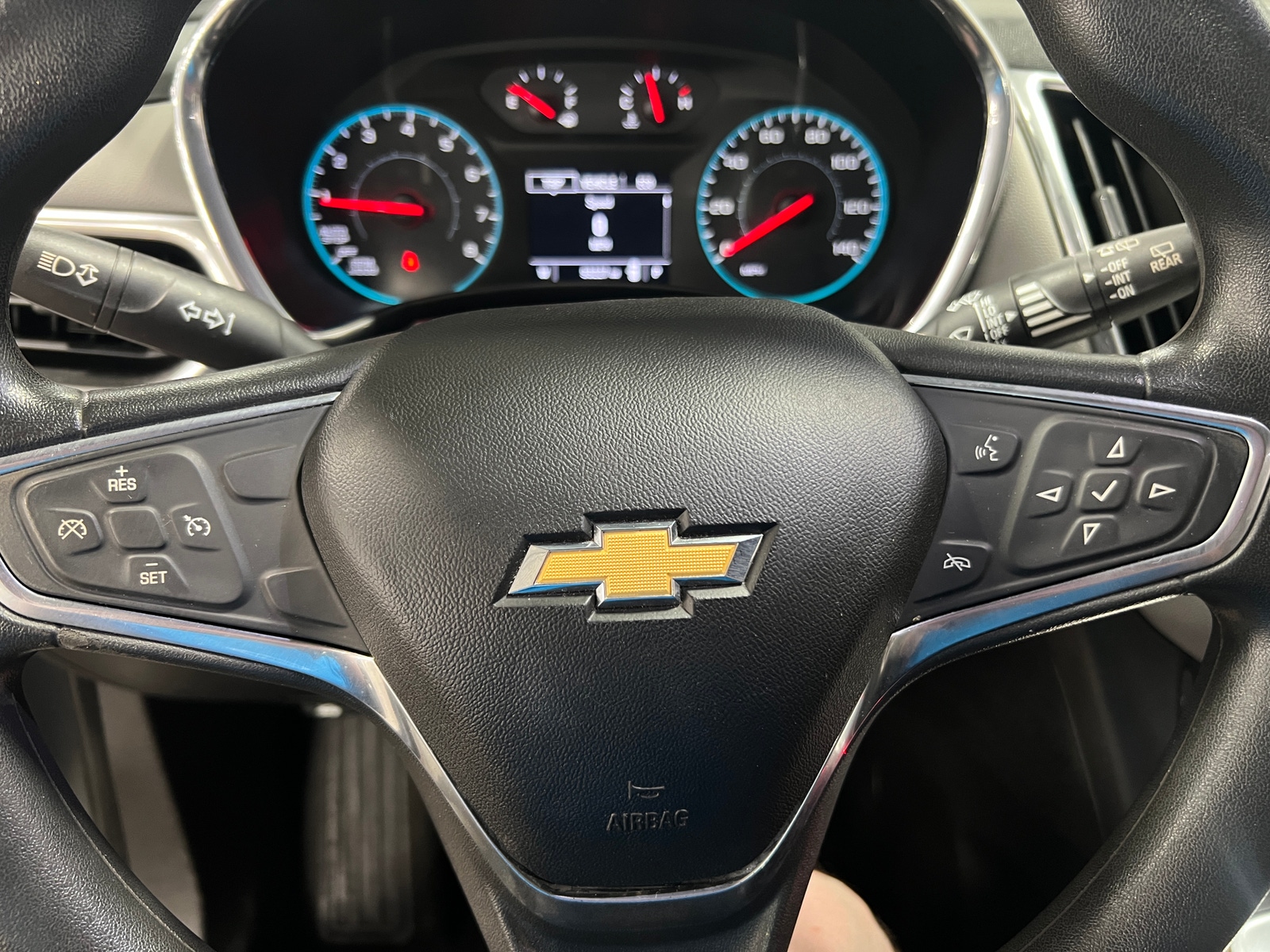 Thumbnail: 2018 Chevrolet Equinox - 5