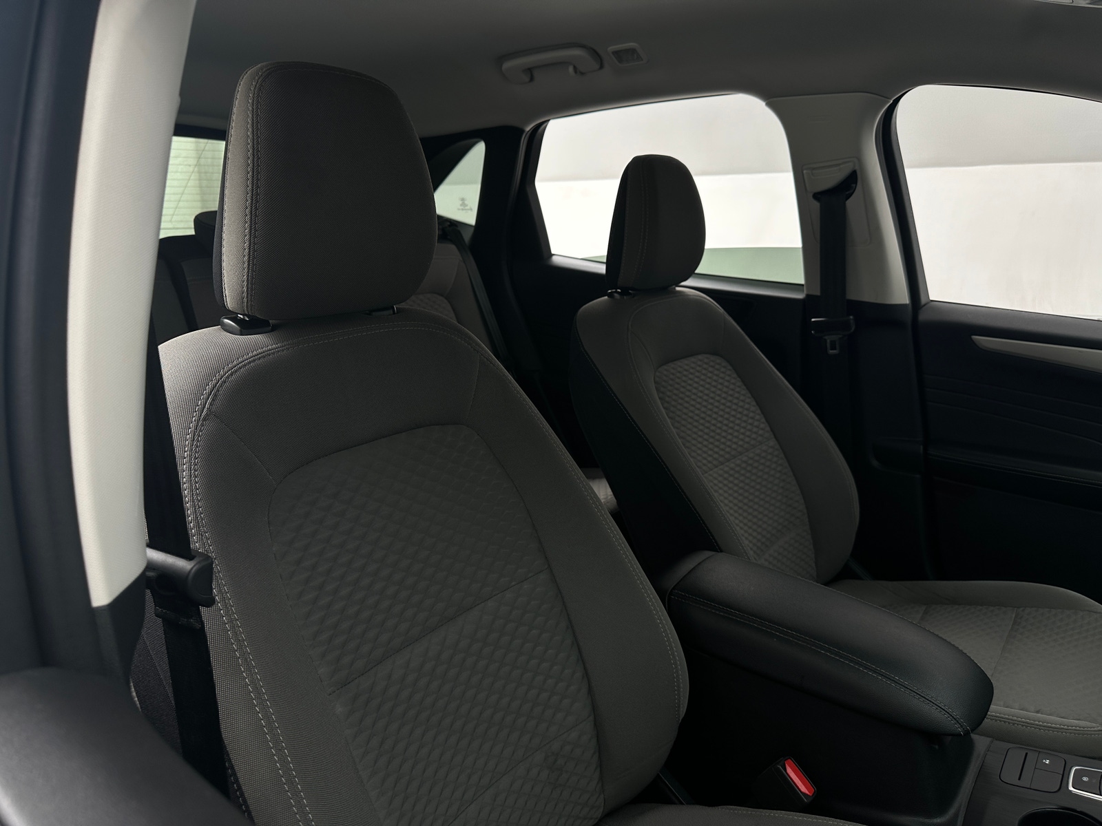 Thumbnail: 2021 Ford Escape - 2