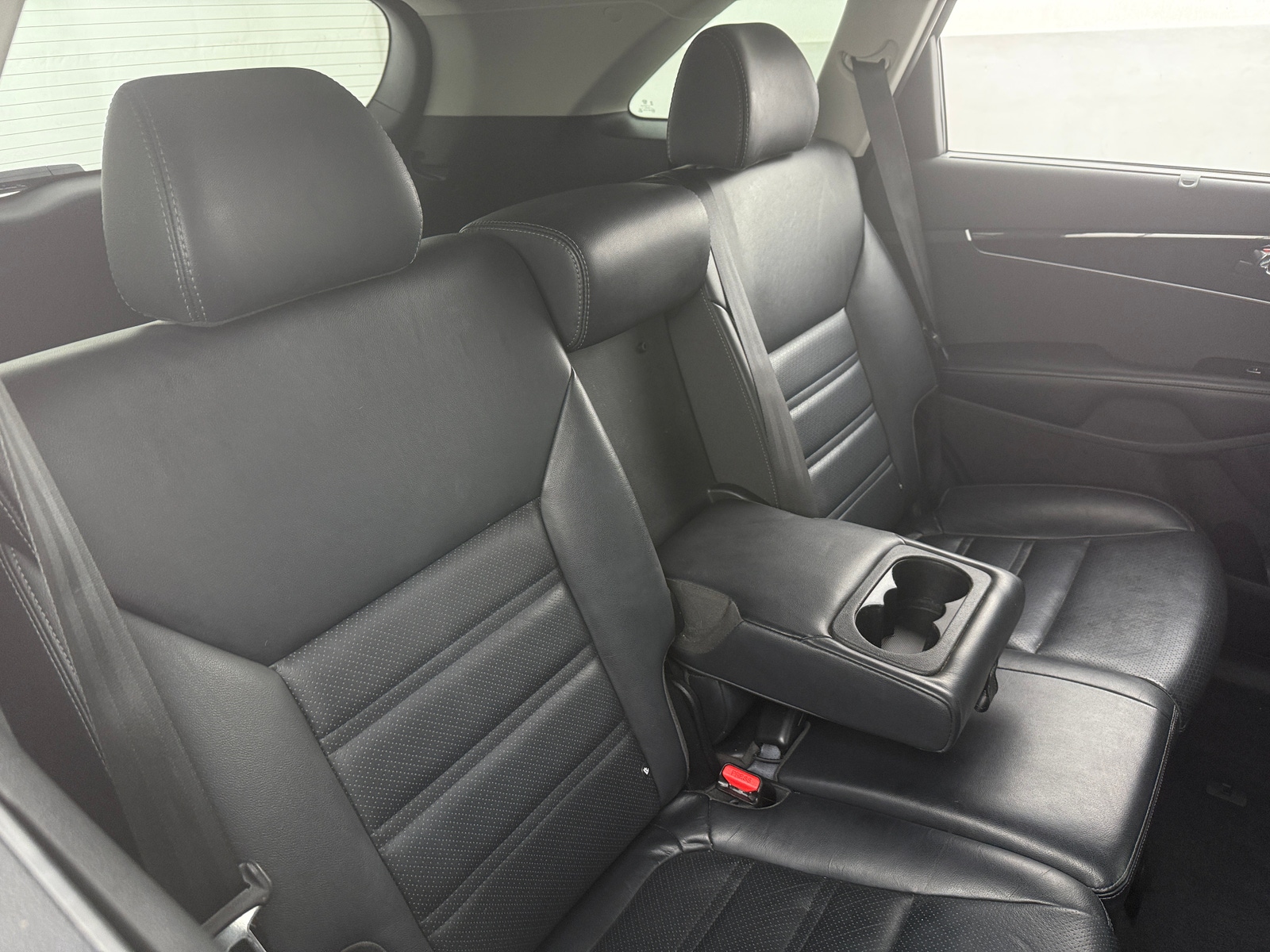 Thumbnail: 2018 Kia Sorento - 5