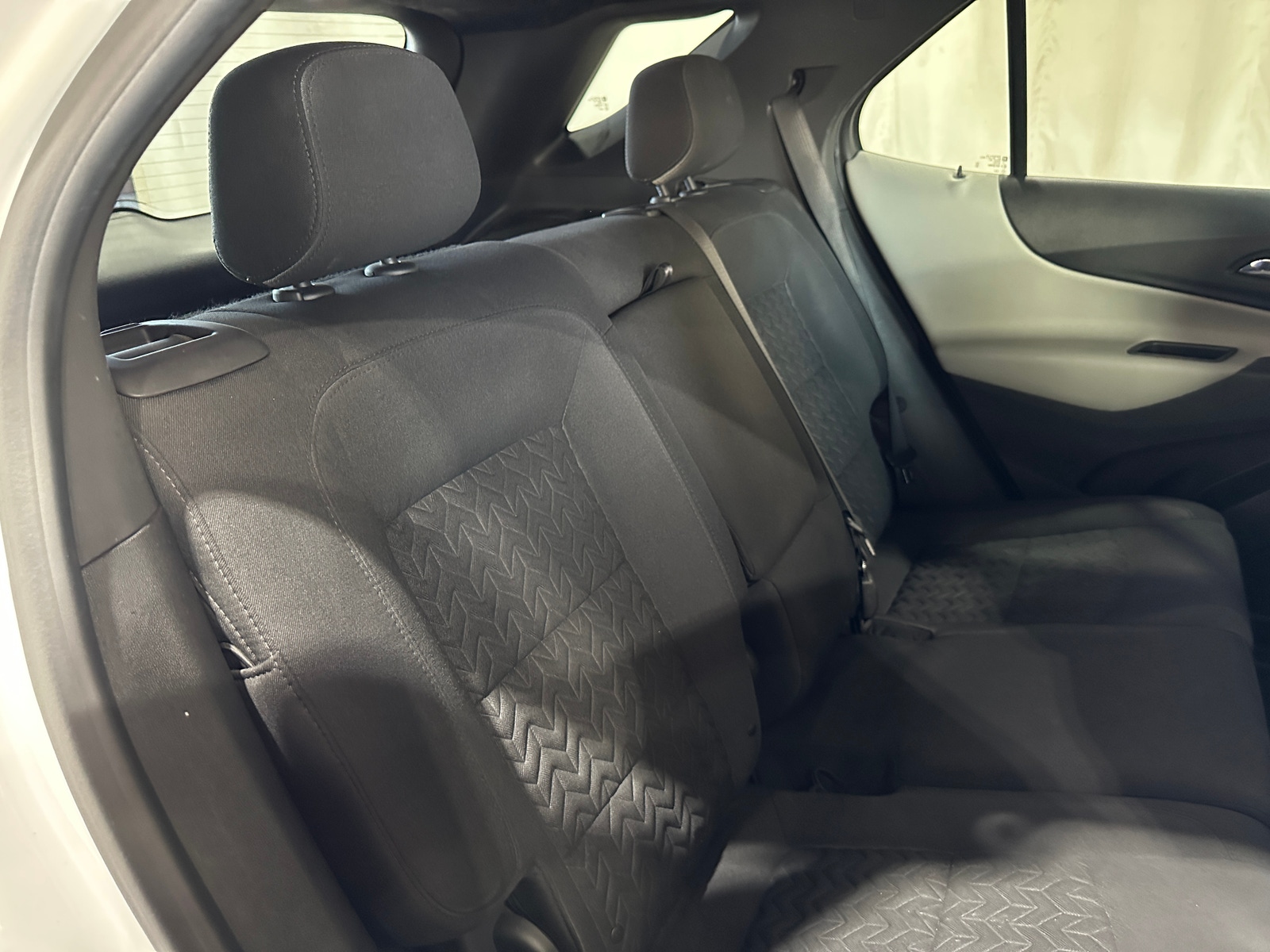 Thumbnail: 2022 Chevrolet Equinox - 6