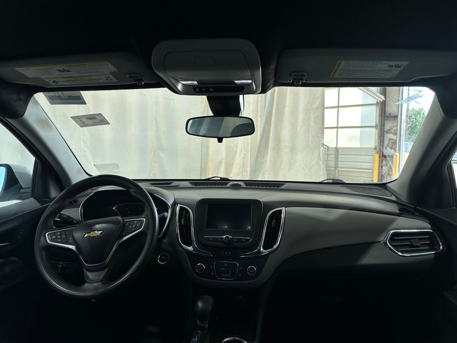 Thumbnail: 2022 Chevrolet Equinox - 3