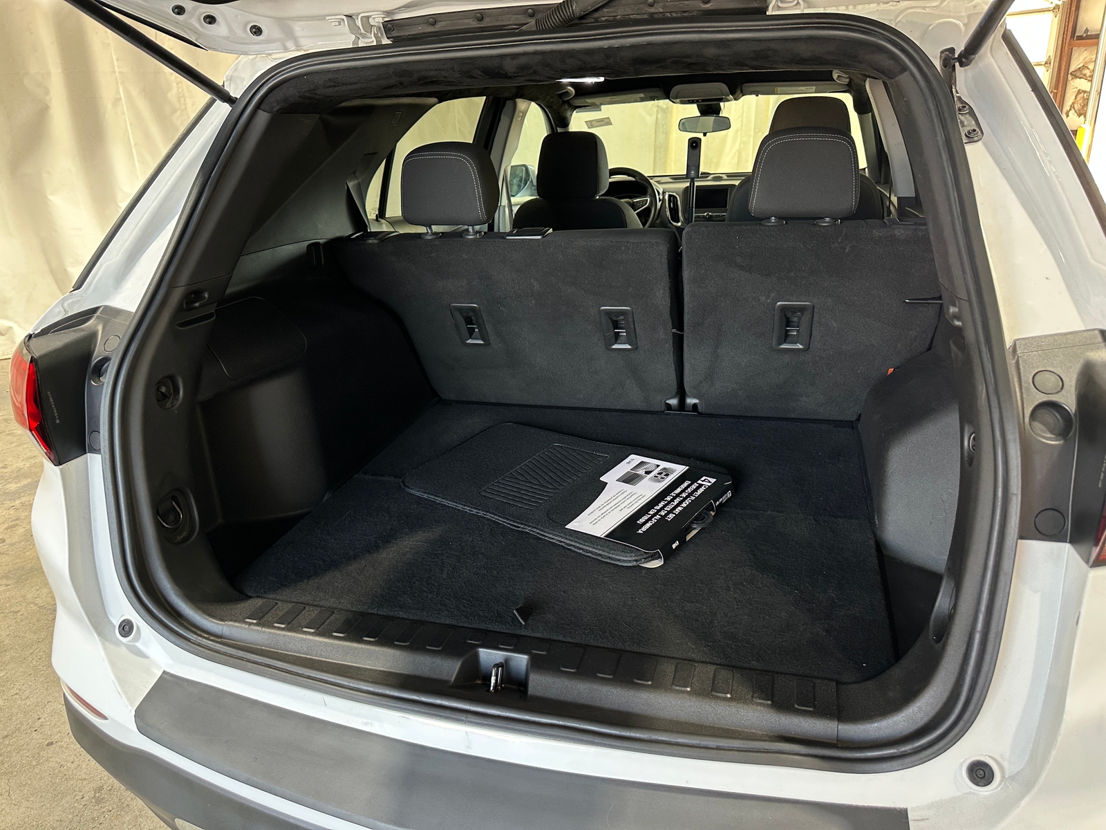 Thumbnail: 2022 Chevrolet Equinox - 7